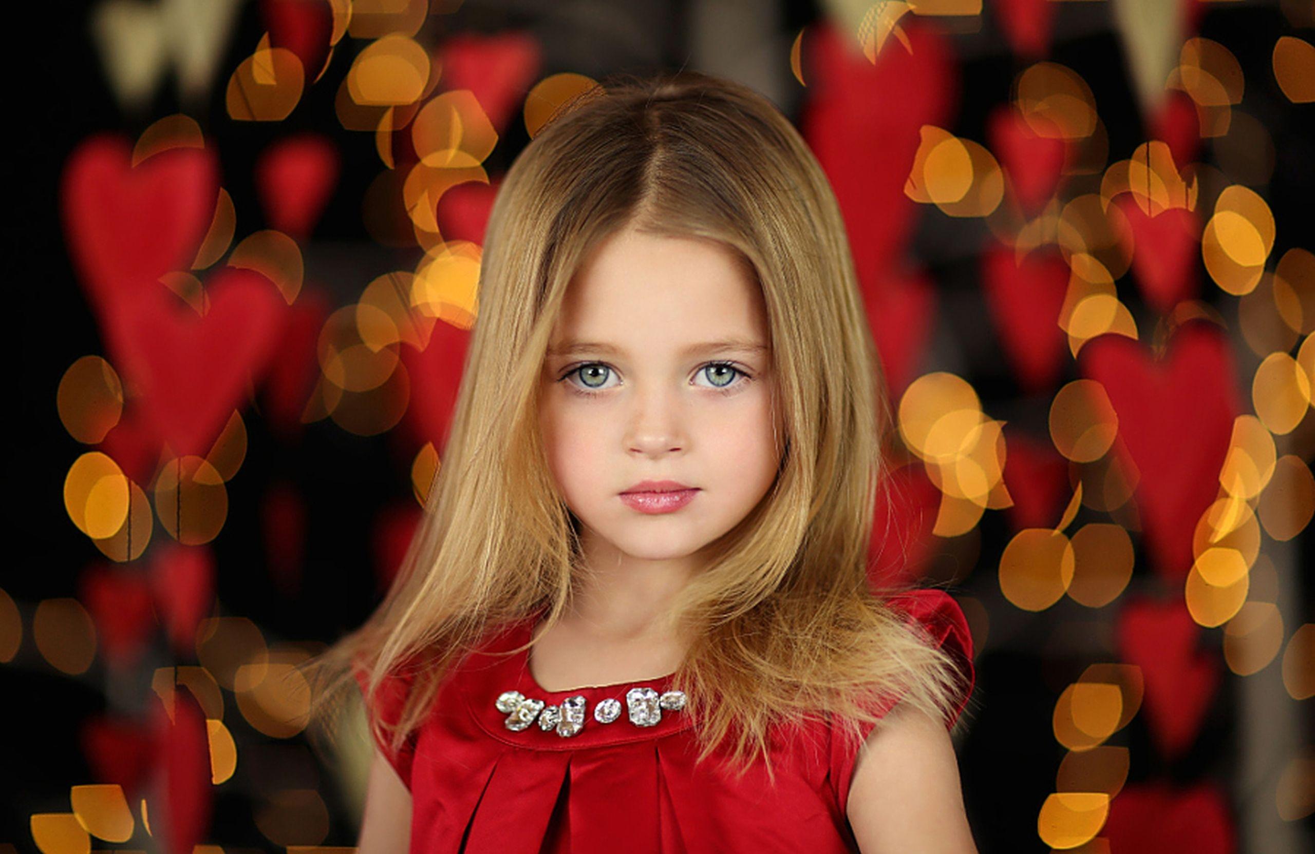 Cute Little Girl Wallpapers