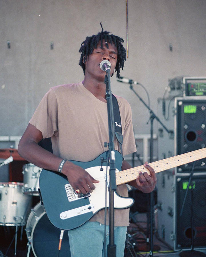 Daniel Caesar Wallpapers