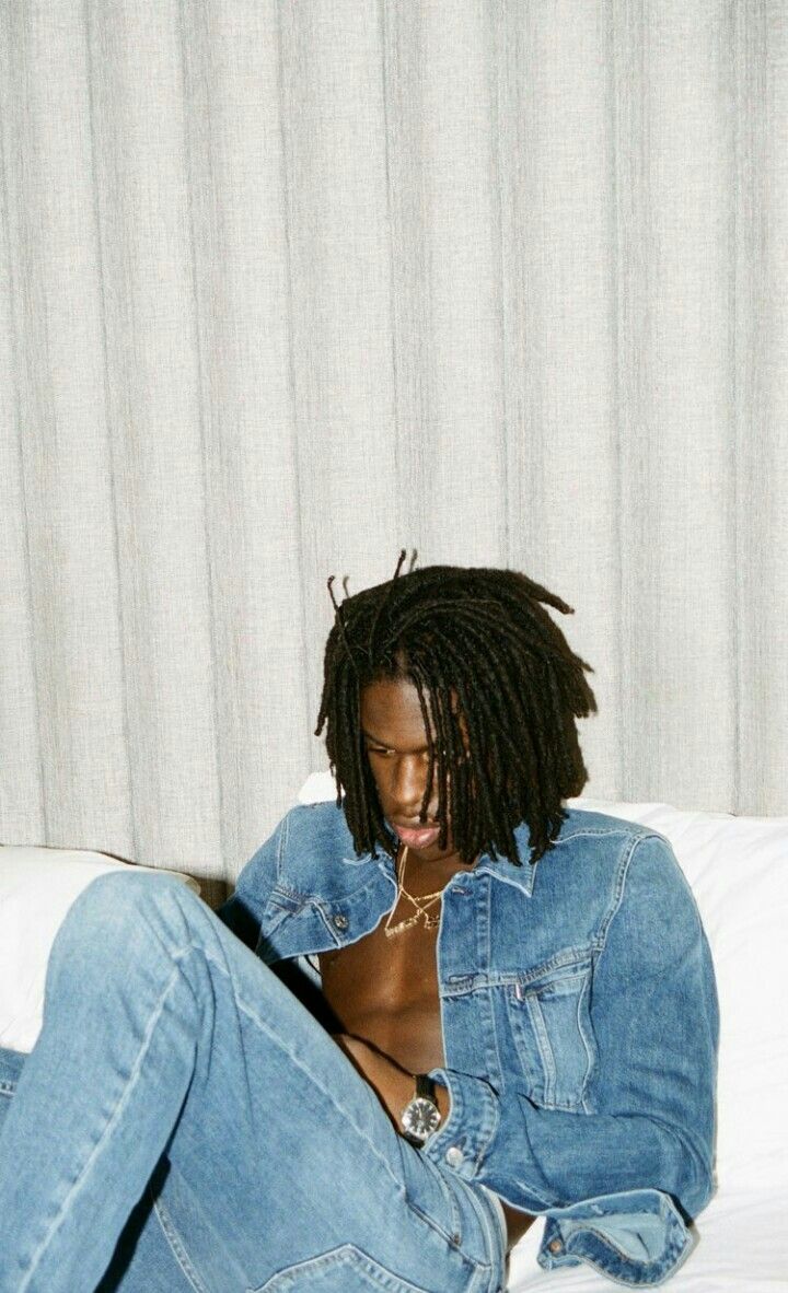 Daniel Caesar Wallpapers