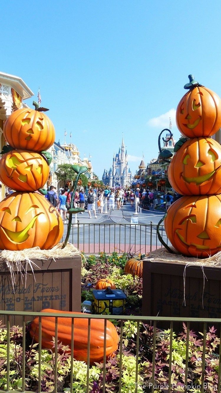 Disney Halloween Wallpapers