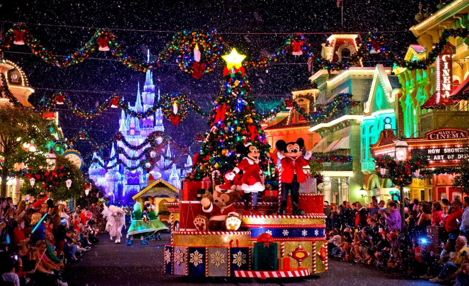 Disneyland Christmas Wallpapers