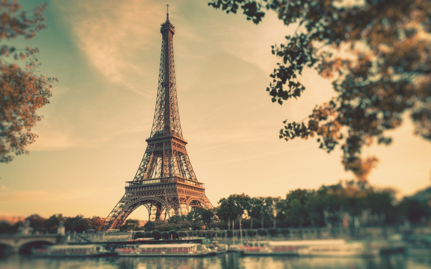 Eiffel Tower Tumblr Wallpapers