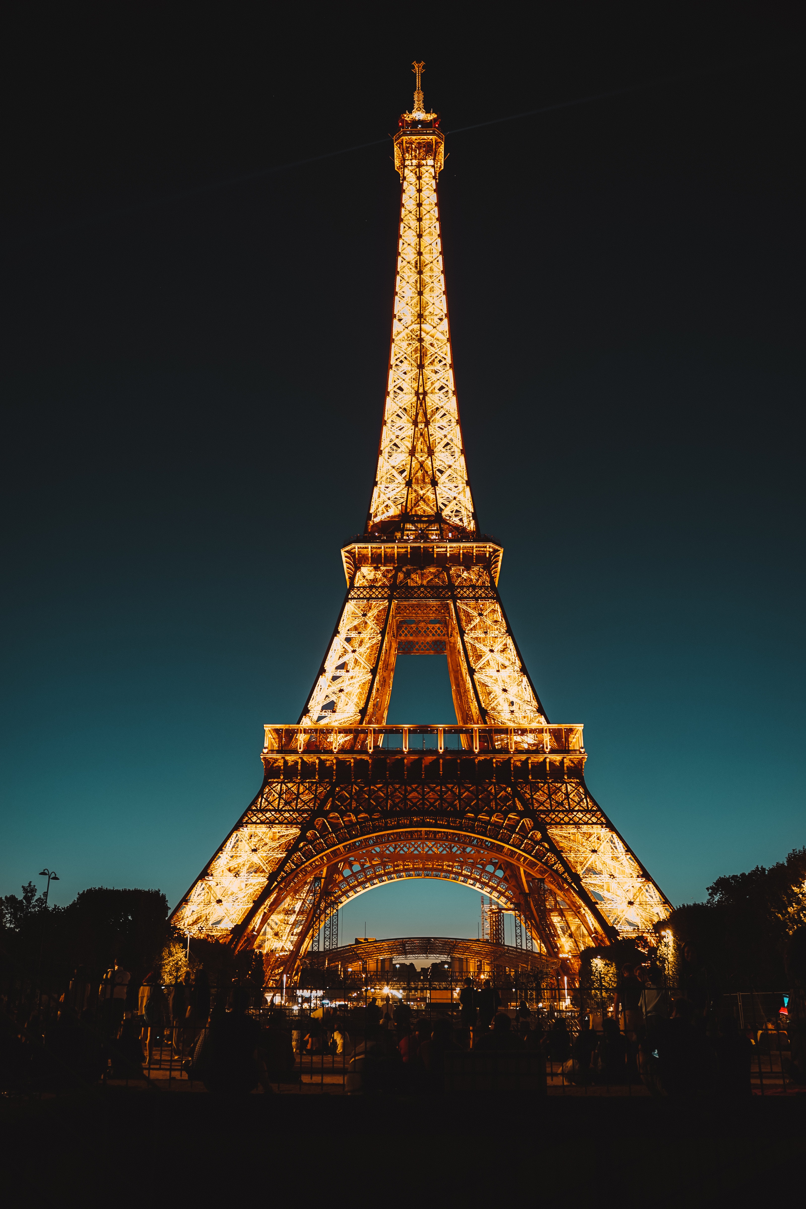 Eiffel Tower Widescreen Wallpapers