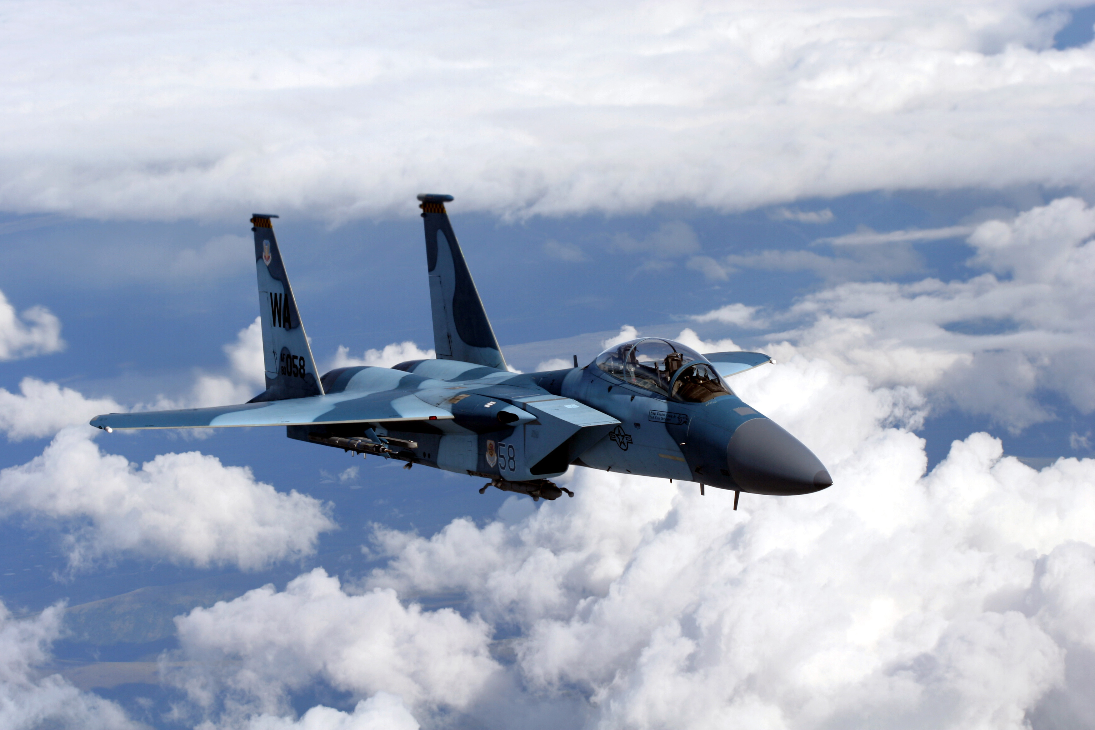 F 15 Wallpapers