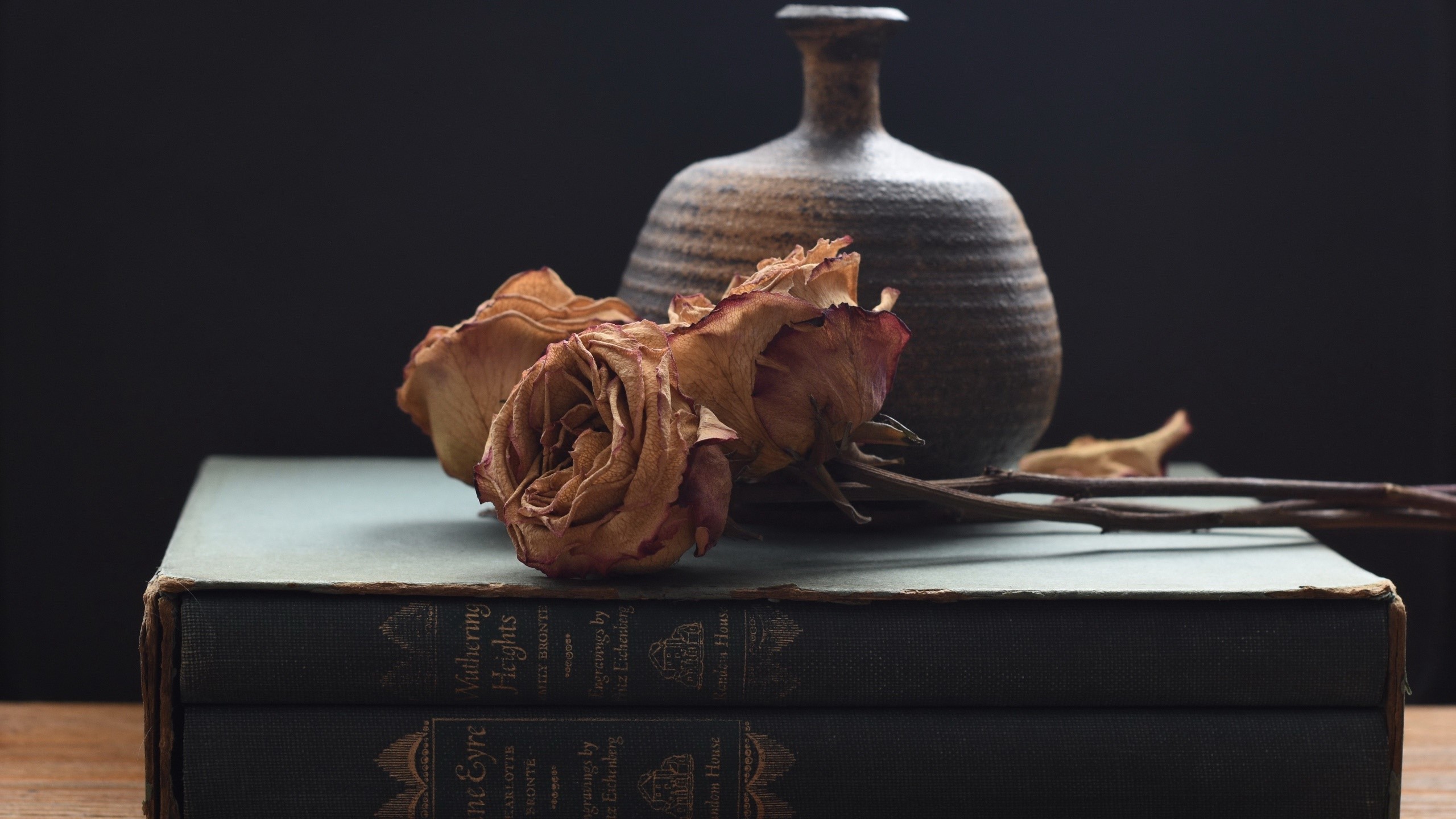 Flowers And Books Wallpapers