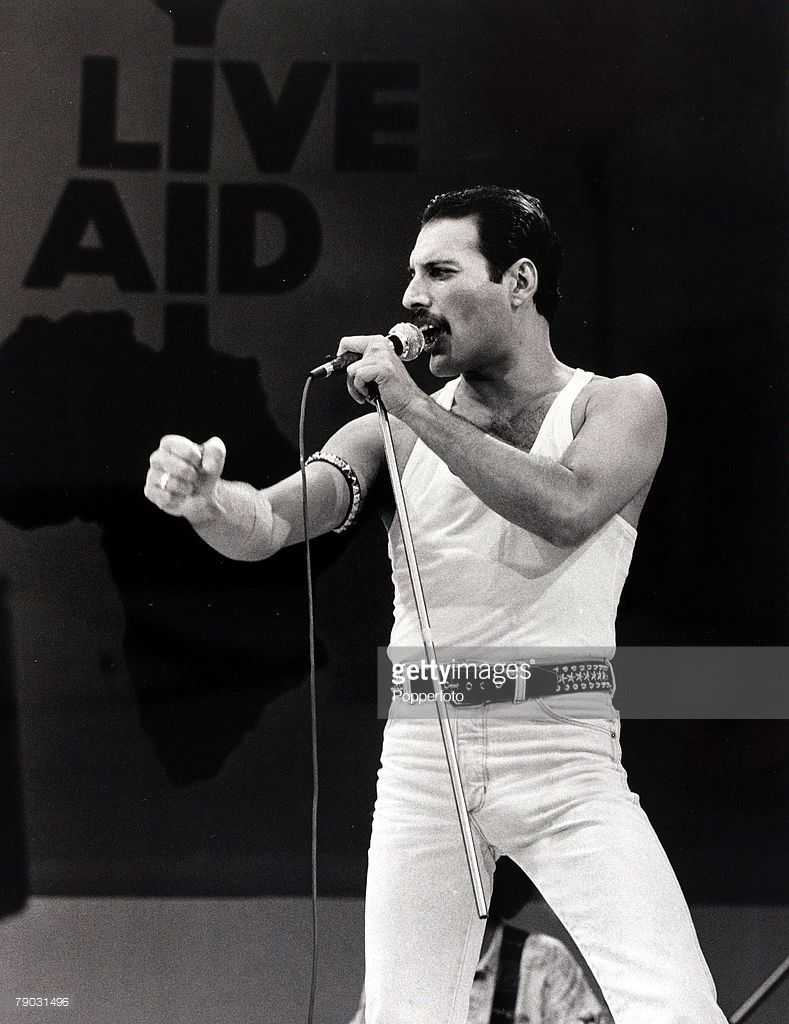 Freddie Mercury At Live Aid Images Wallpapers