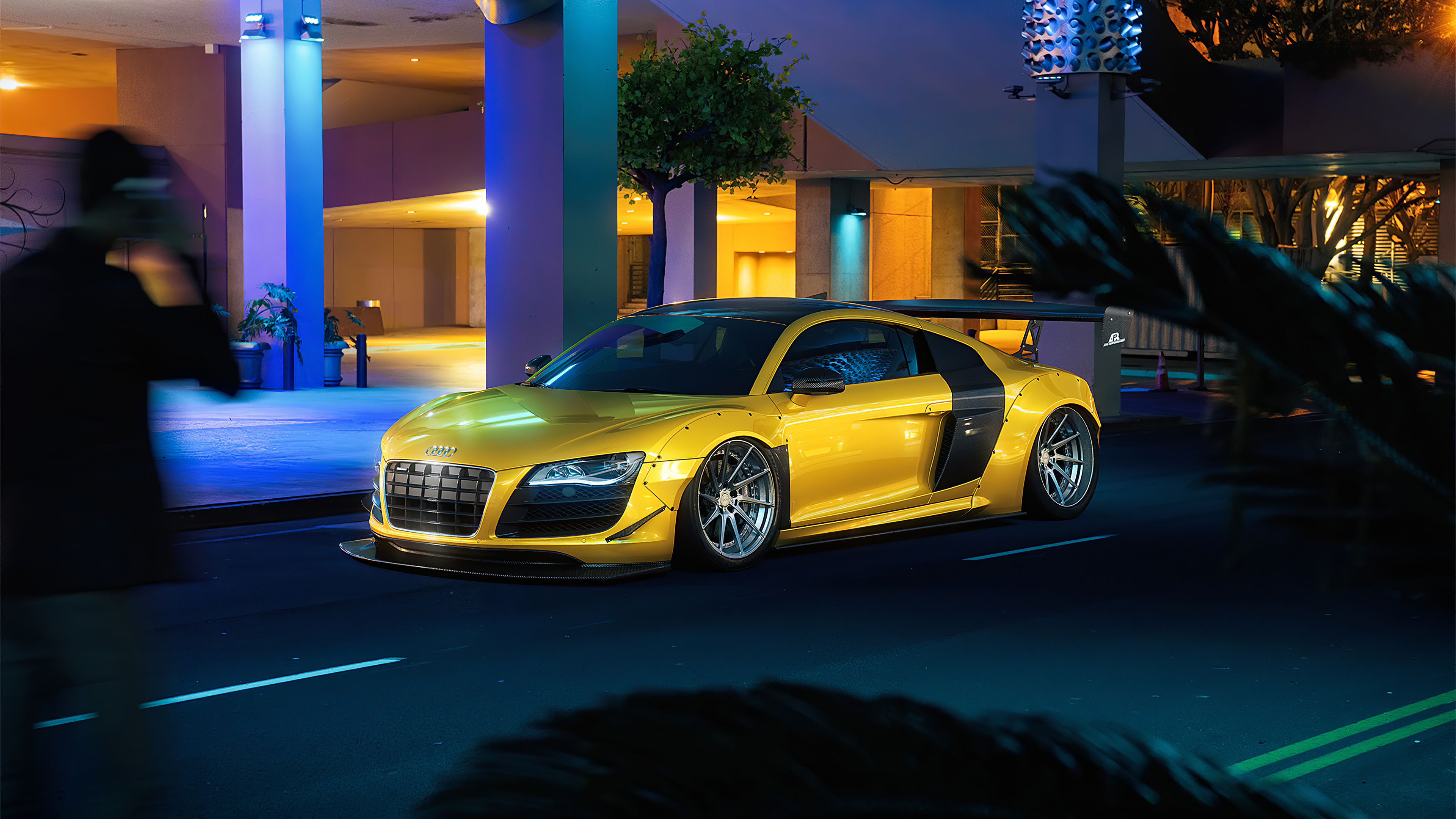 Gold Audi R8 Wallpapers
