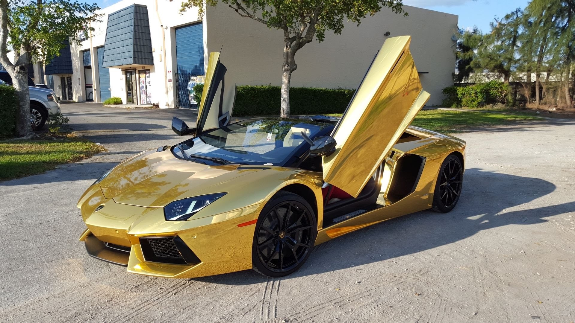 Gold Lamborghini Wallpapers