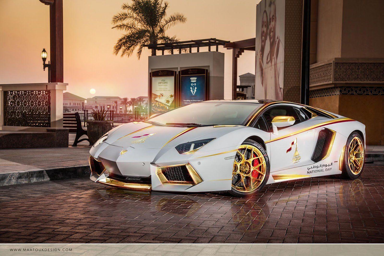 Golden Lamborghini Veneno Wallpapers