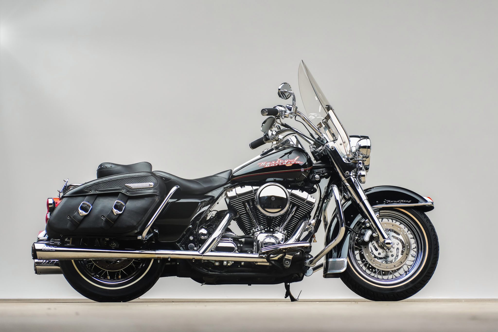 Harley Davidson Road King Wallpapers