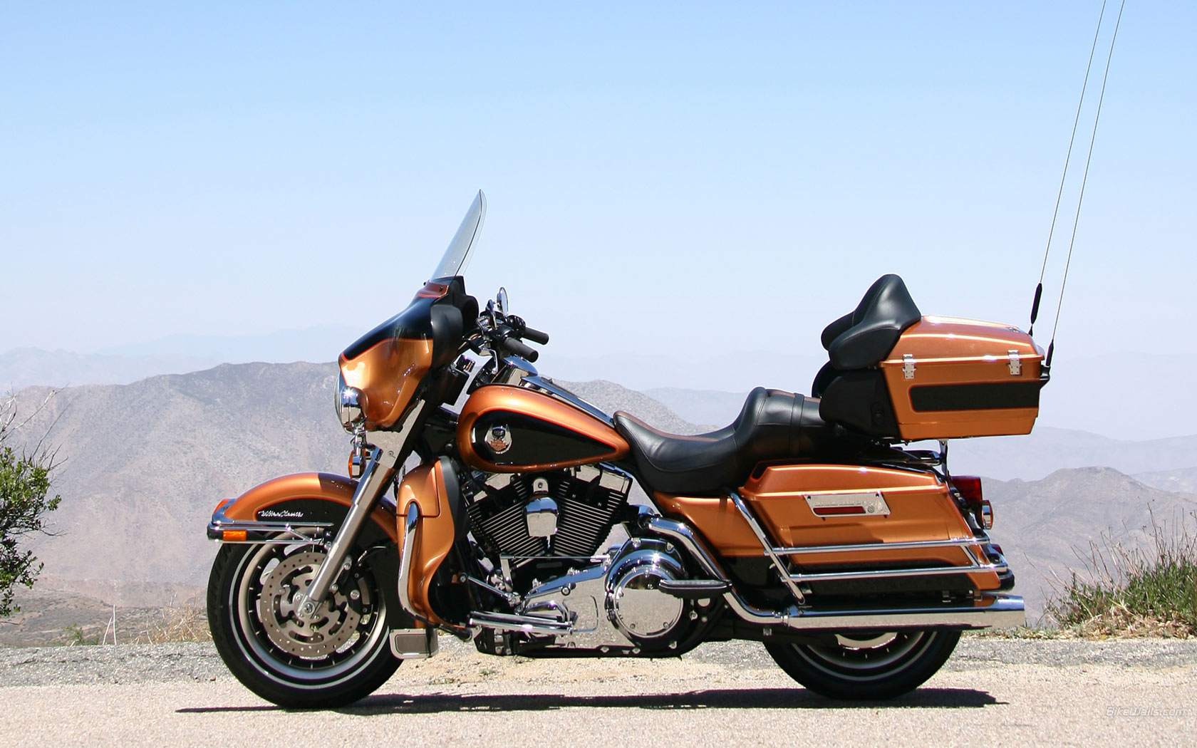 Harley Davidson Road King Wallpapers