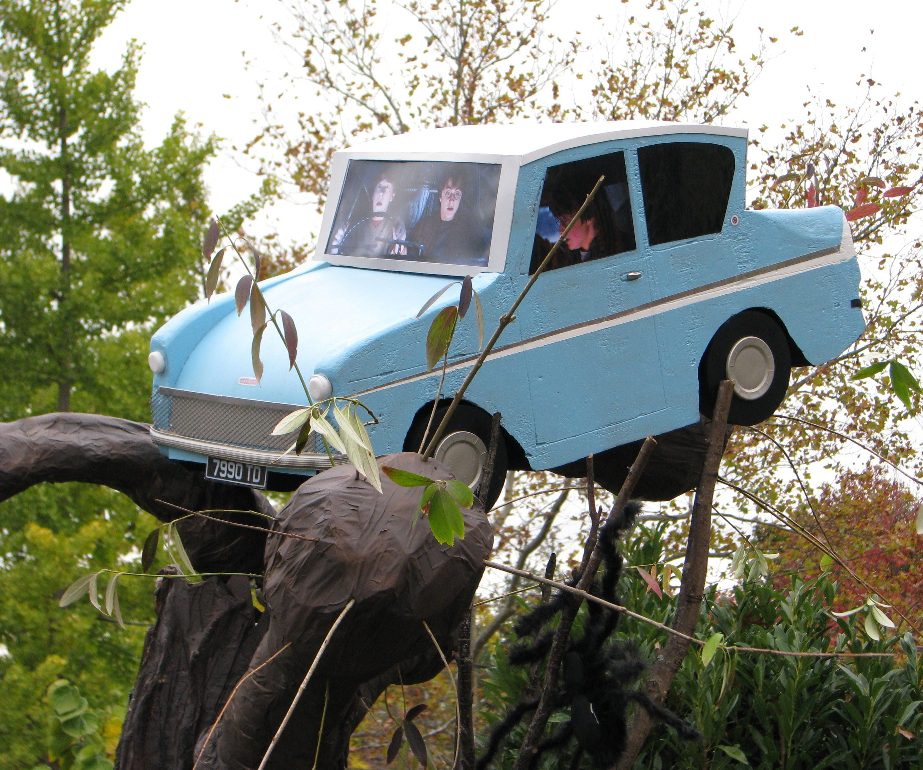 Harry Potter Flying Car Wallpapers