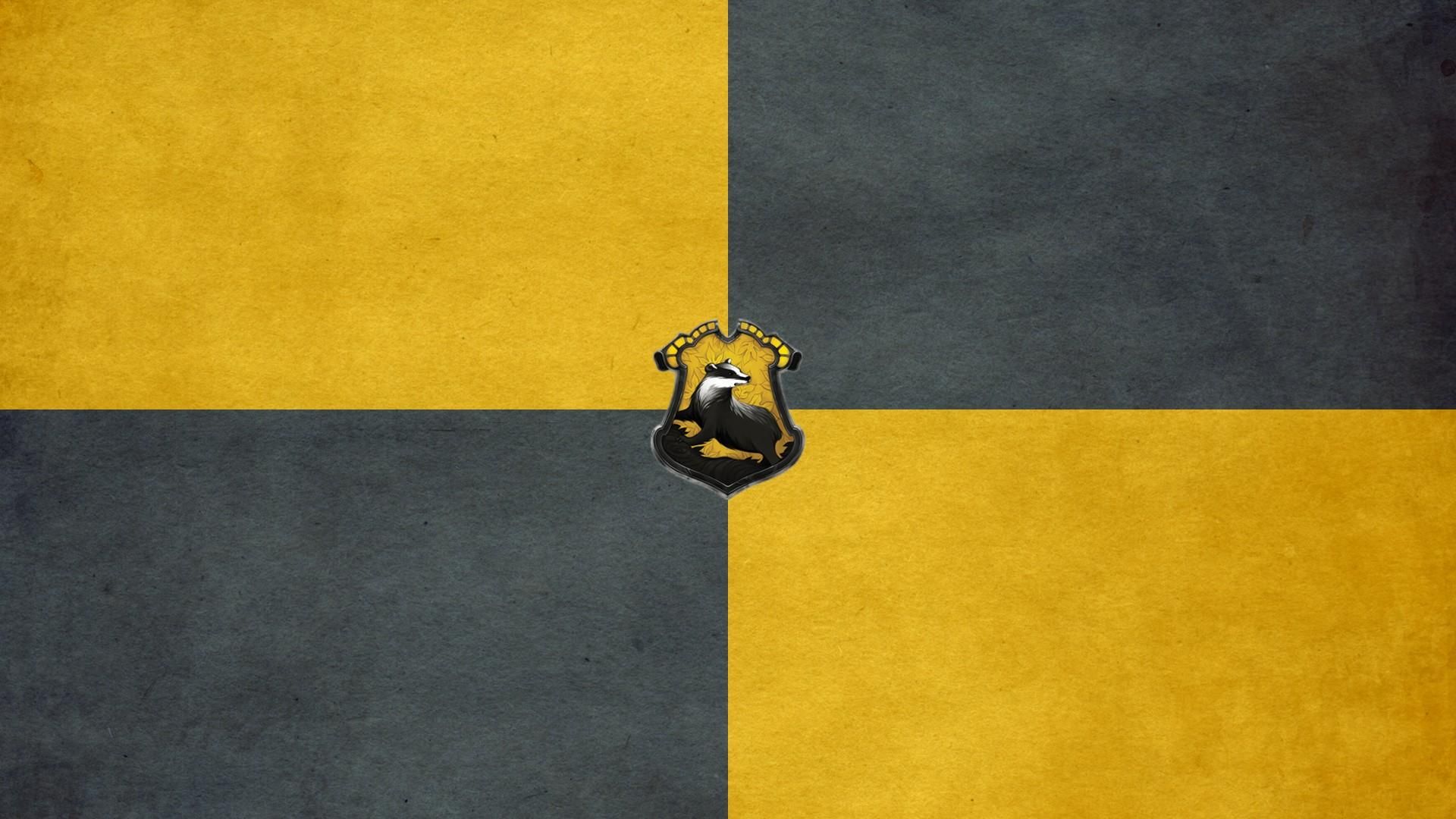 Hufflepuff Crest Wallpapers