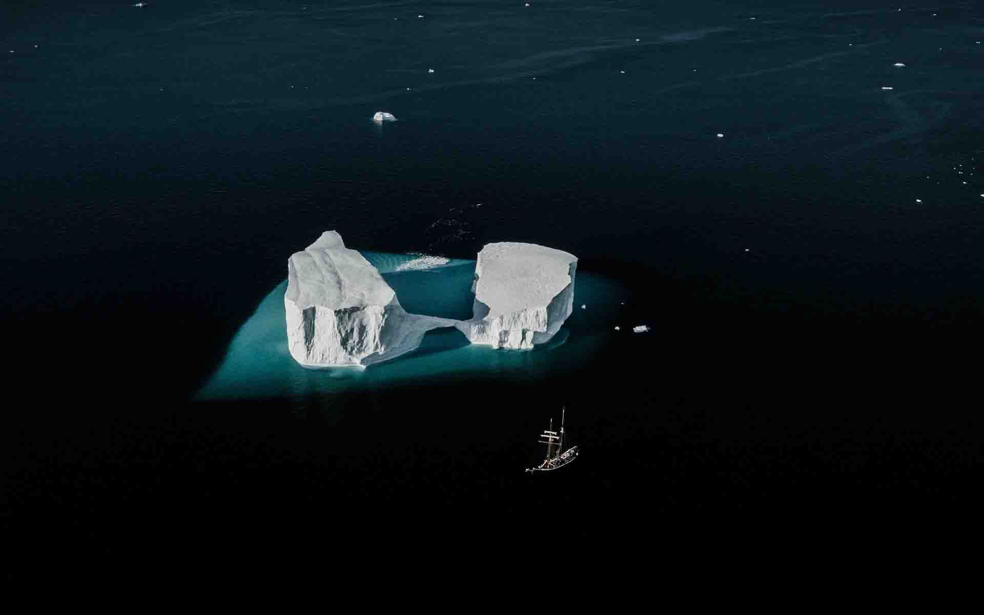 Iceberg At Night Wallpapers