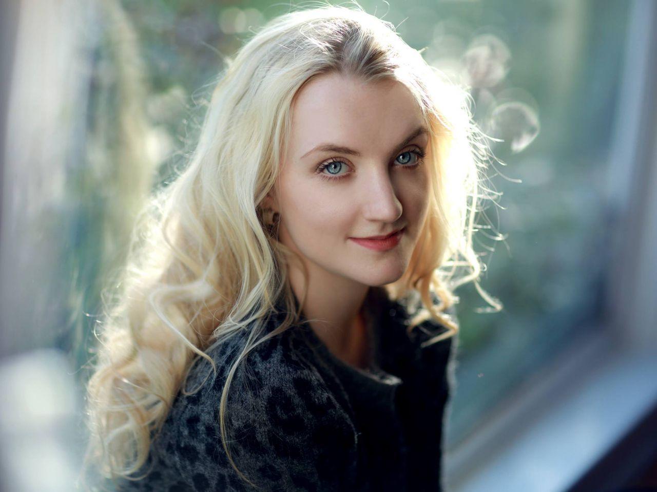 Images Of Evanna Lynch Wallpapers