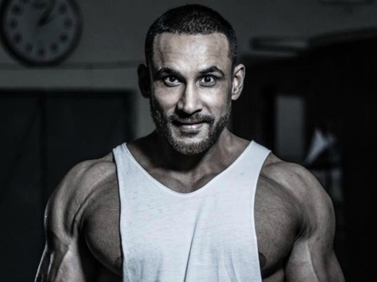 Indian Bodybuilders Images Wallpapers