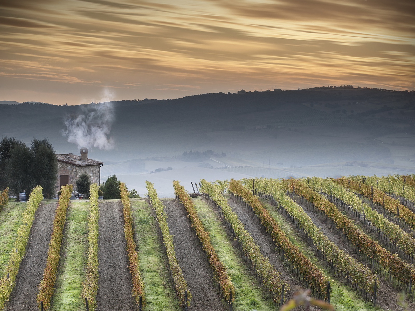 Italian Countryside Wallpapers