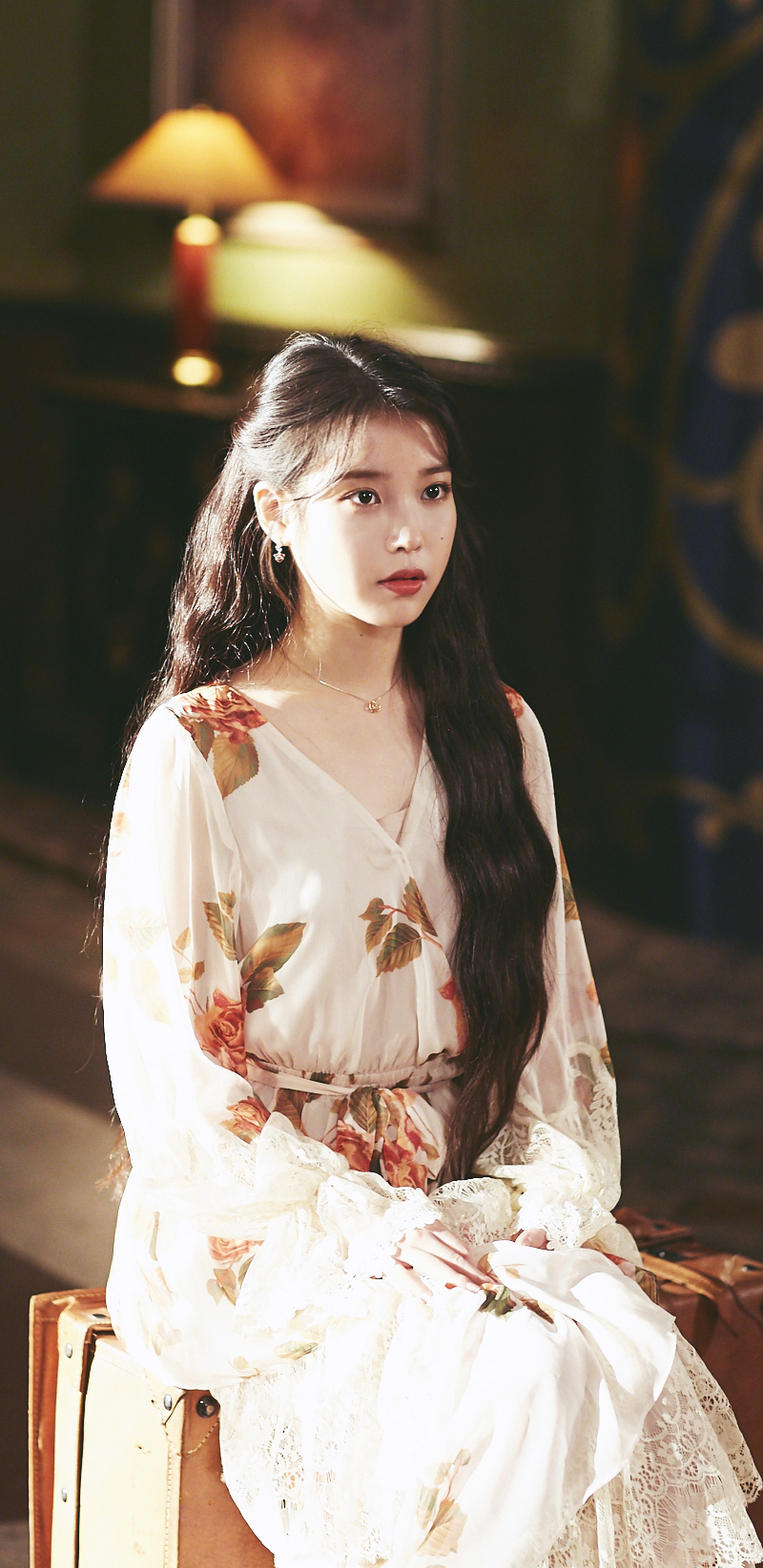 Iu Hotel Del Luna Wallpapers