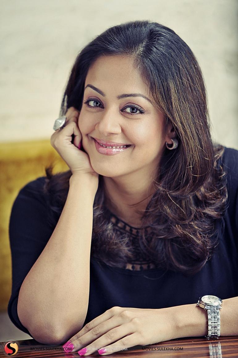 Jyothika Photos Wallpapers