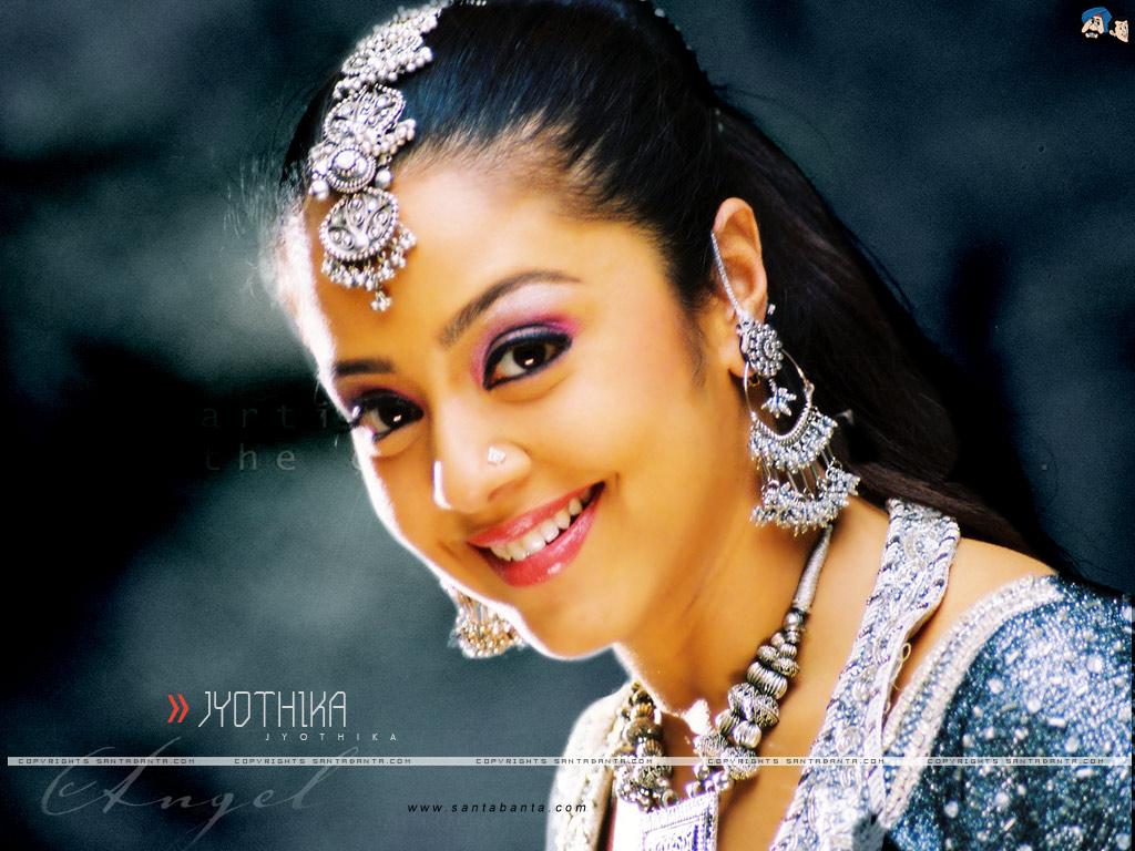 Jyothika Photos Wallpapers