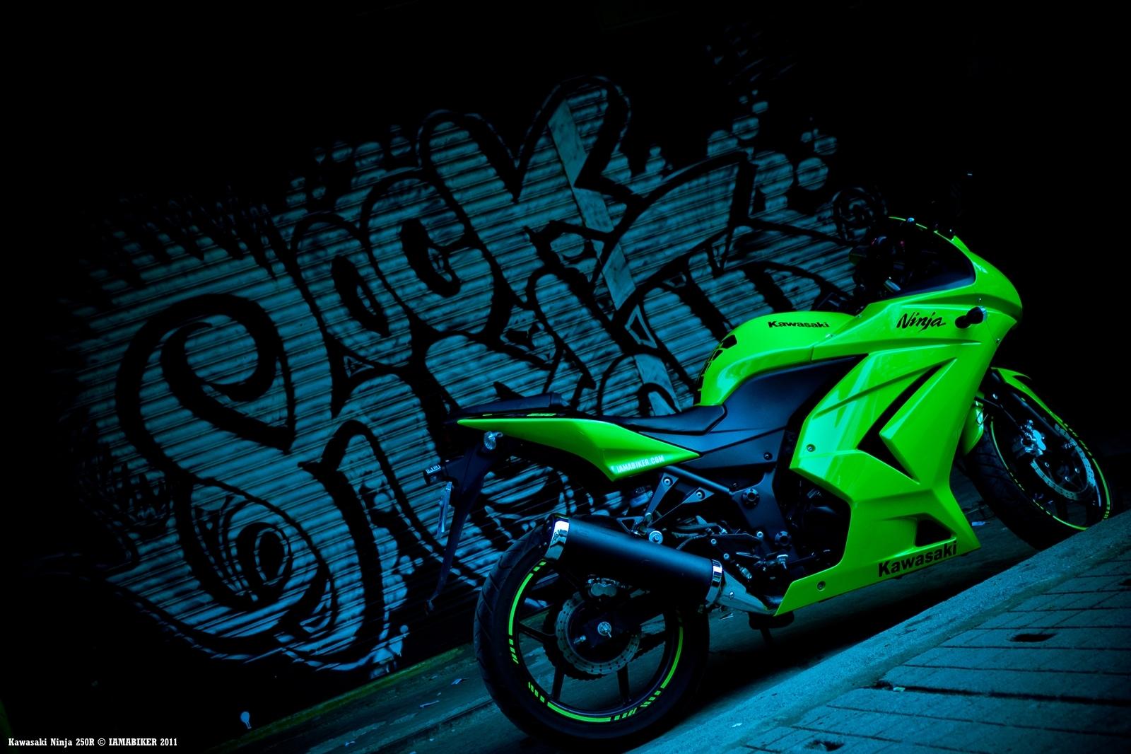 Kawasaki Motorcycle Wallpapers