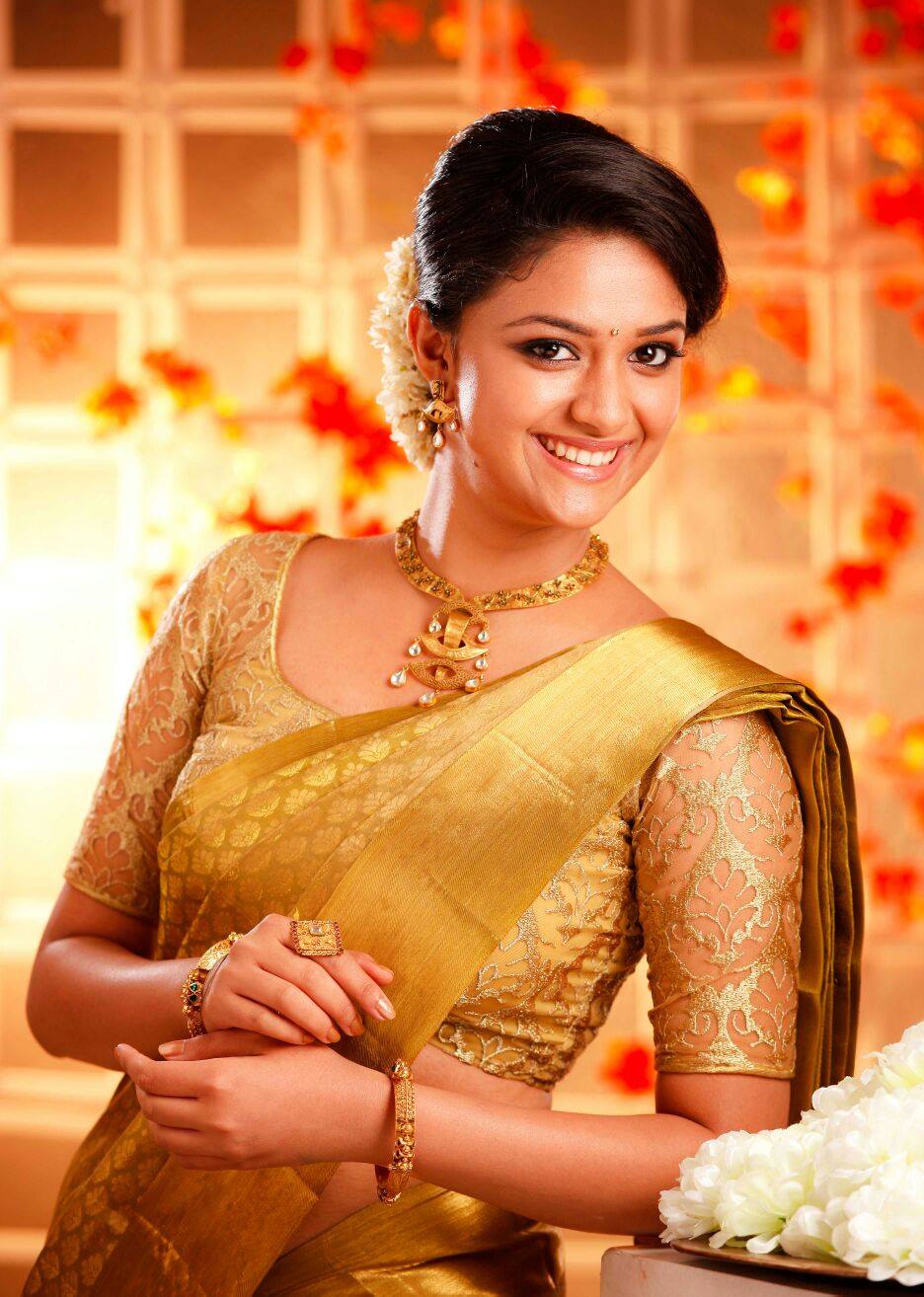 Keerthi Suresh Saree Wallpapers