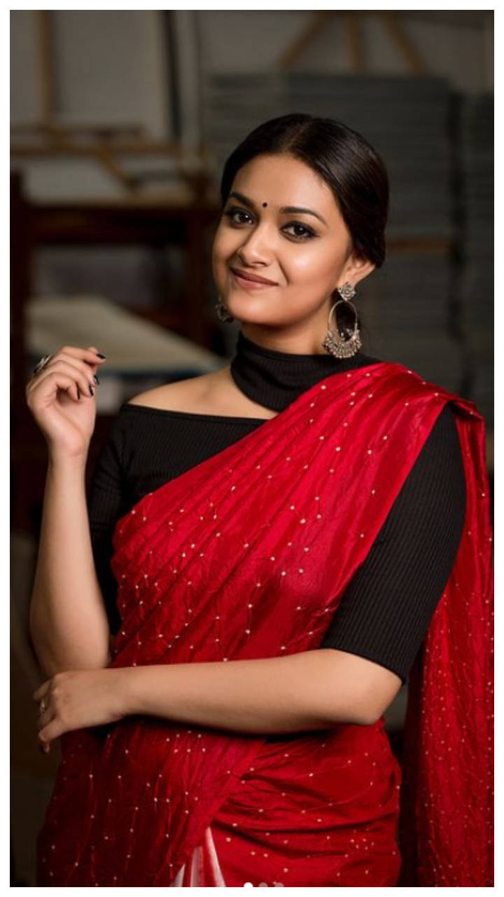 Keerthi Suresh Saree Wallpapers