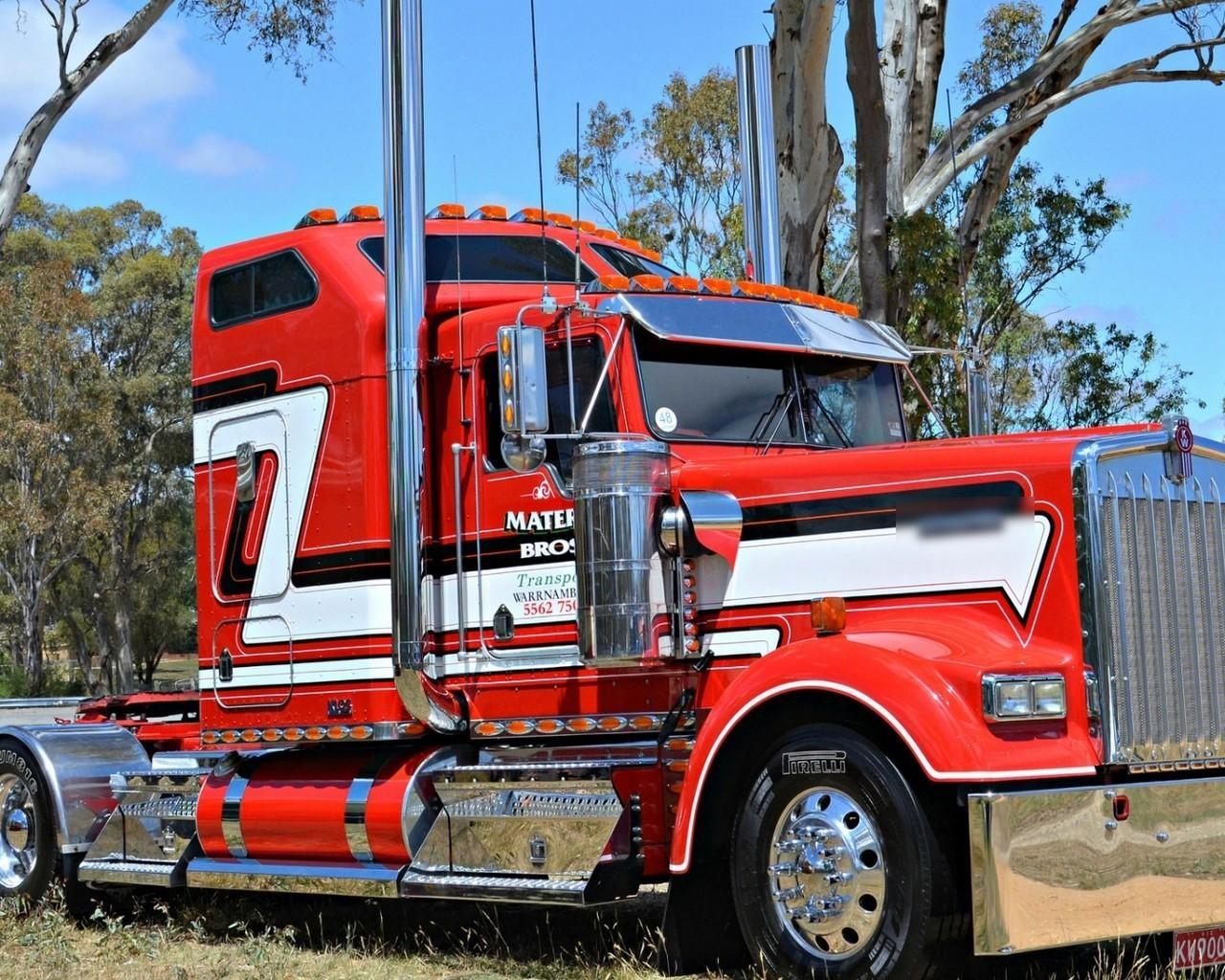 Kenworth W900 Wallpapers