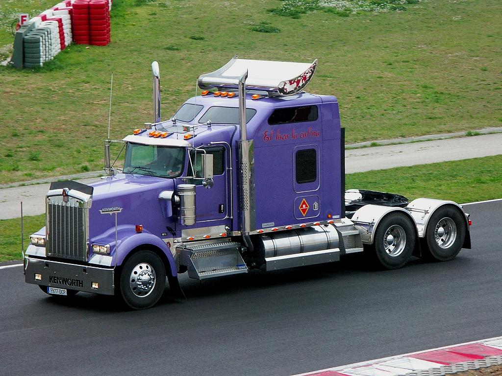 Kenworth W900 Wallpapers