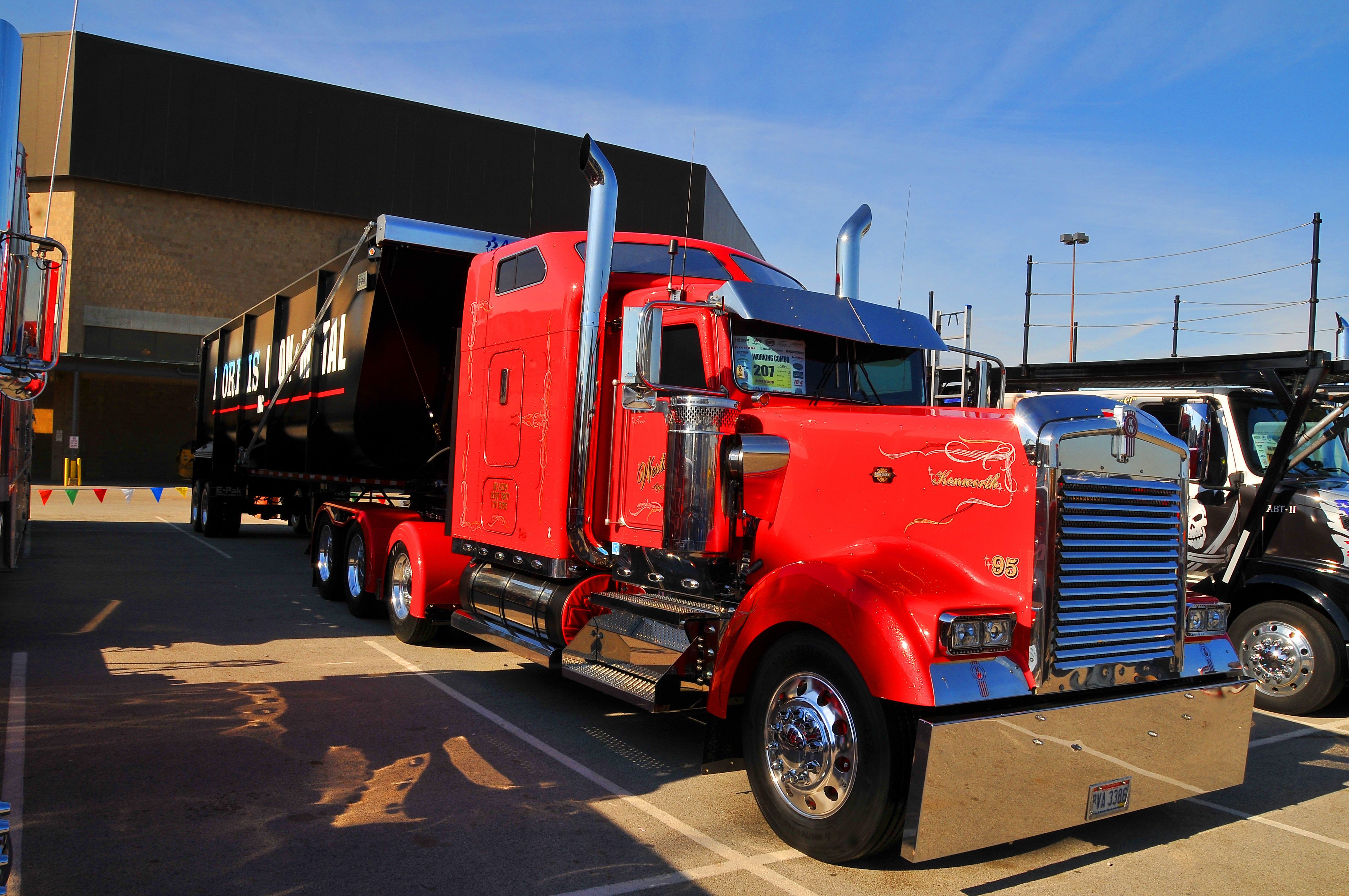 Kenworth W900 Wallpapers