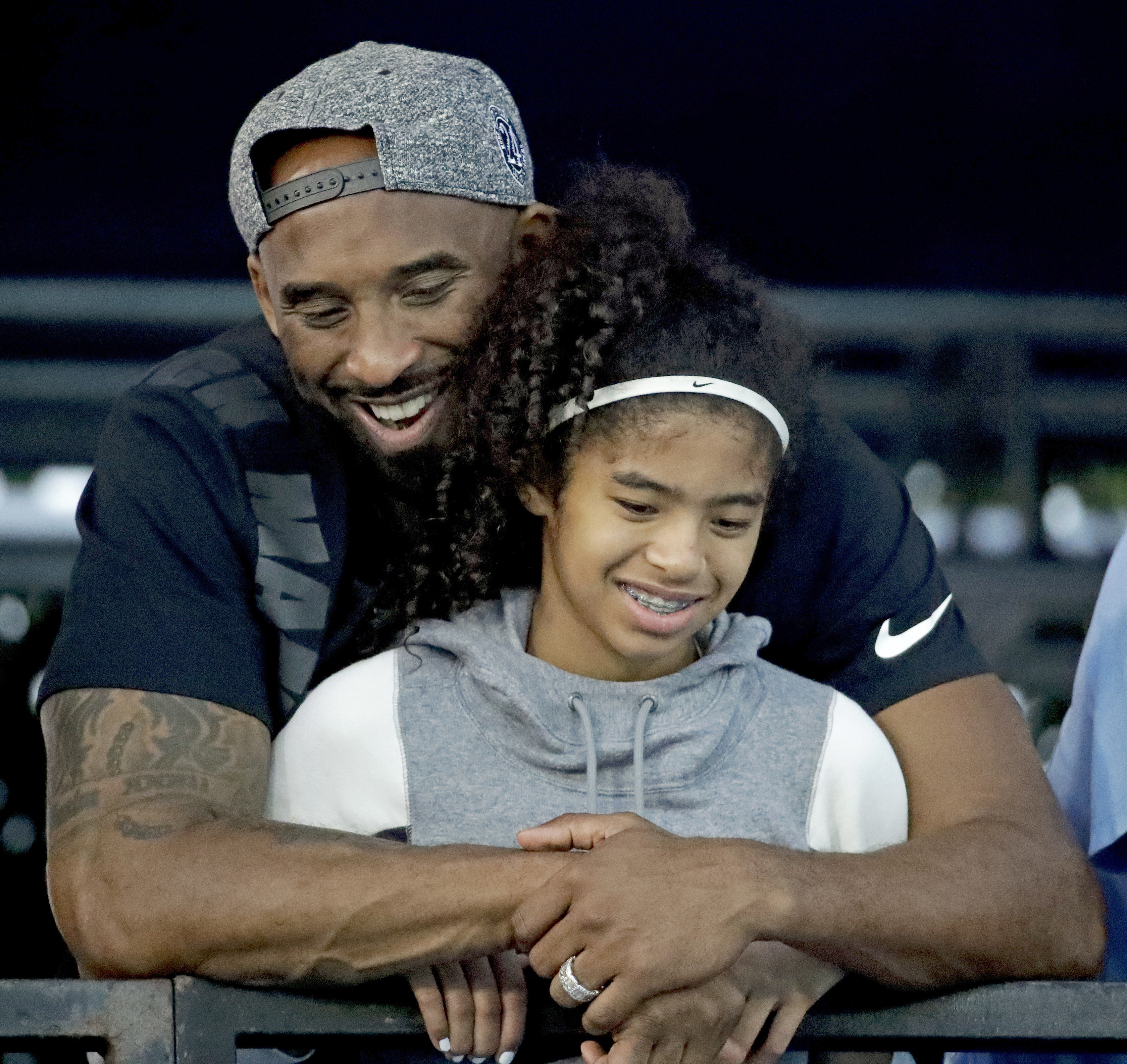 Kobe Bryant And His Daughter Wallpapers