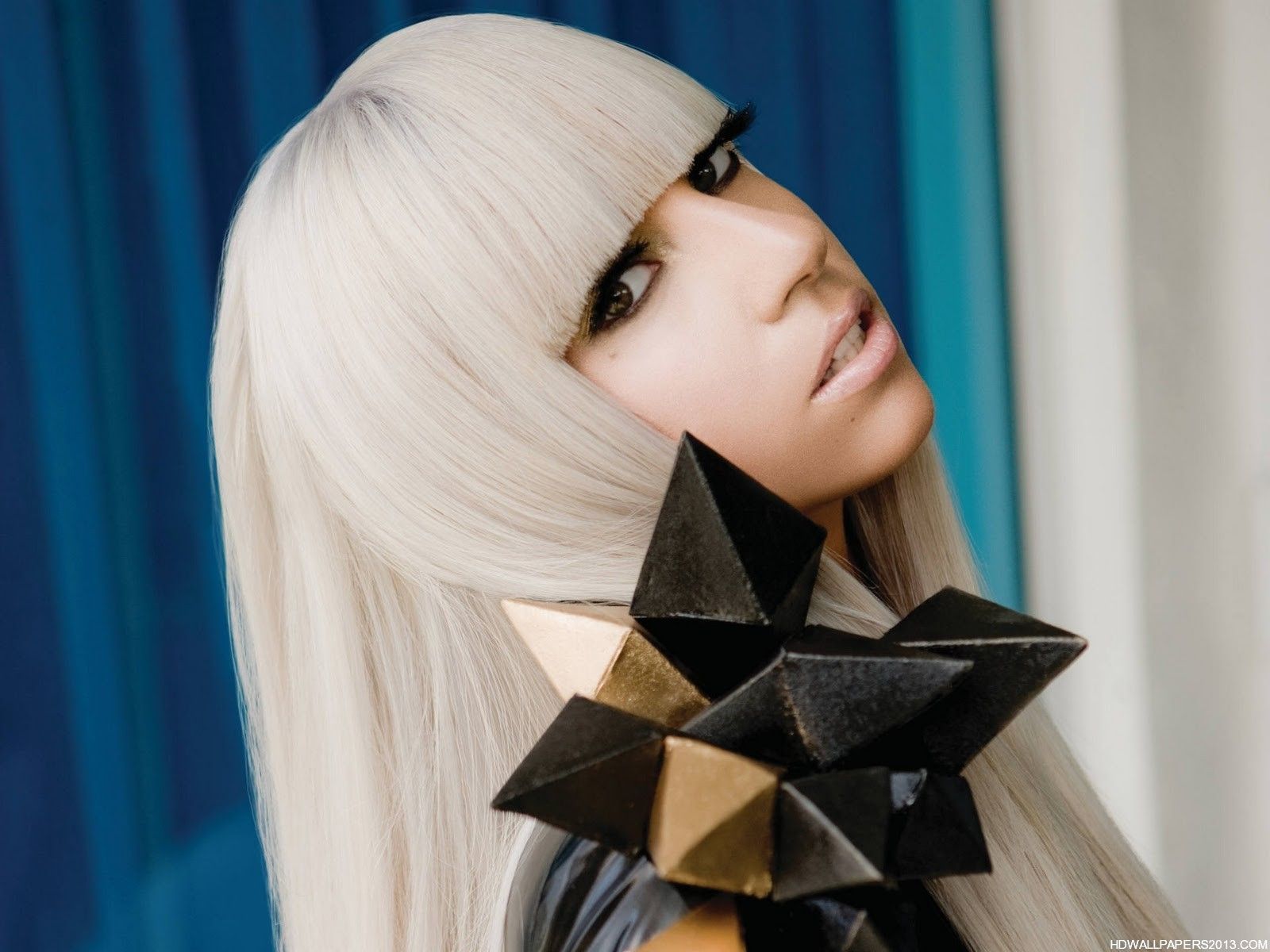 Lady Gaga Poker Face Pictures Wallpapers