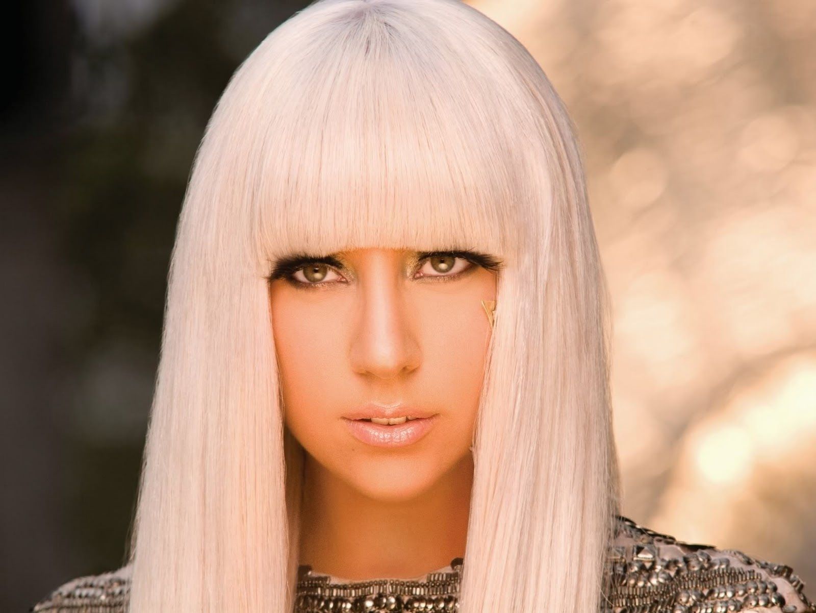 Lady Gaga Poker Face Pictures Wallpapers