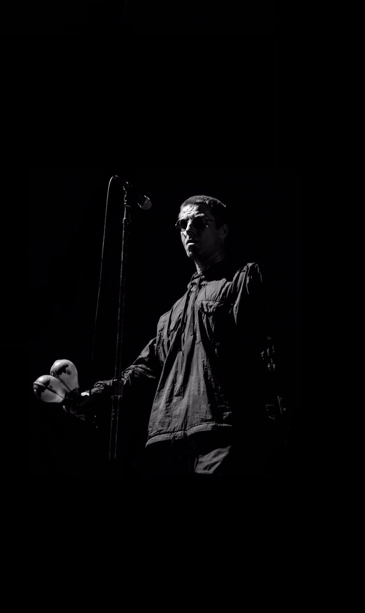 Liam Gallagher Wallpapers