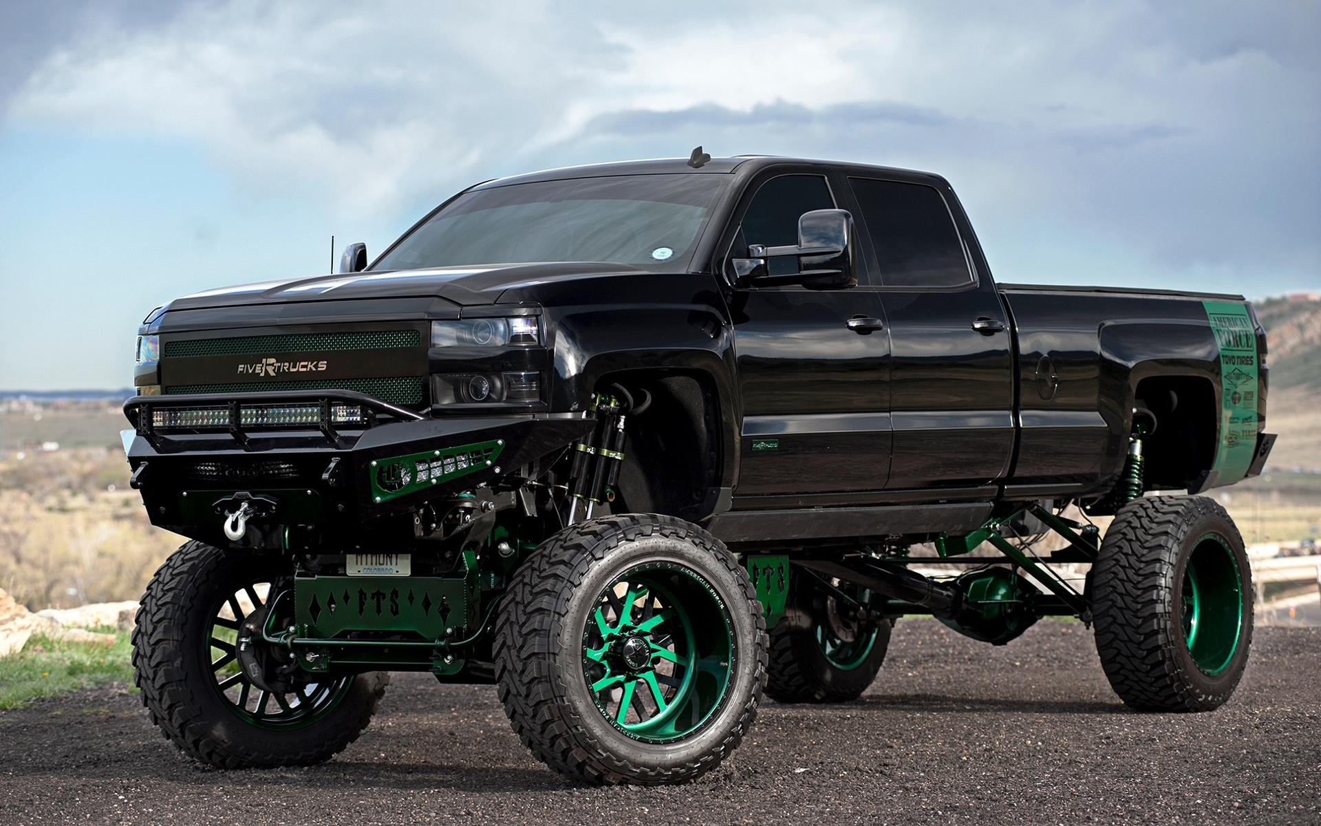 Lifted Truck Wallpapers