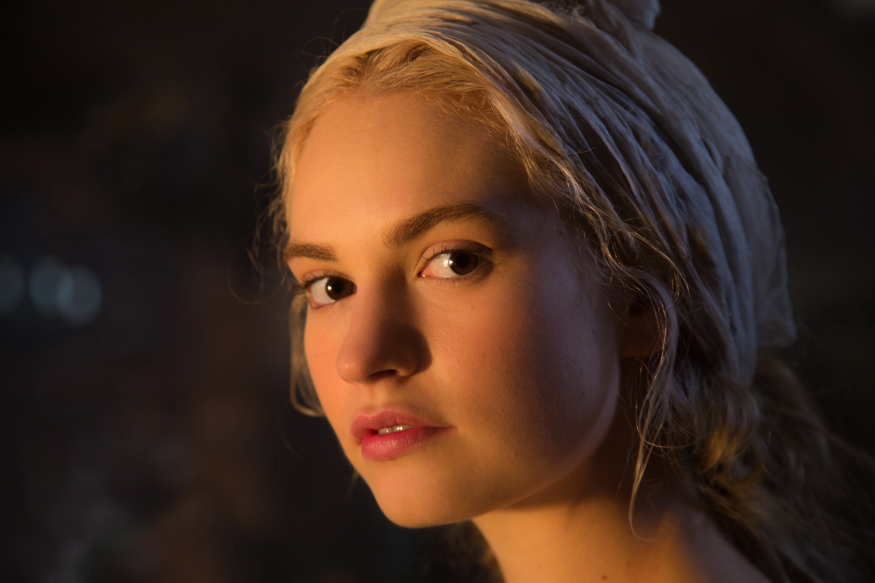 Lily James Hd Wallpapers