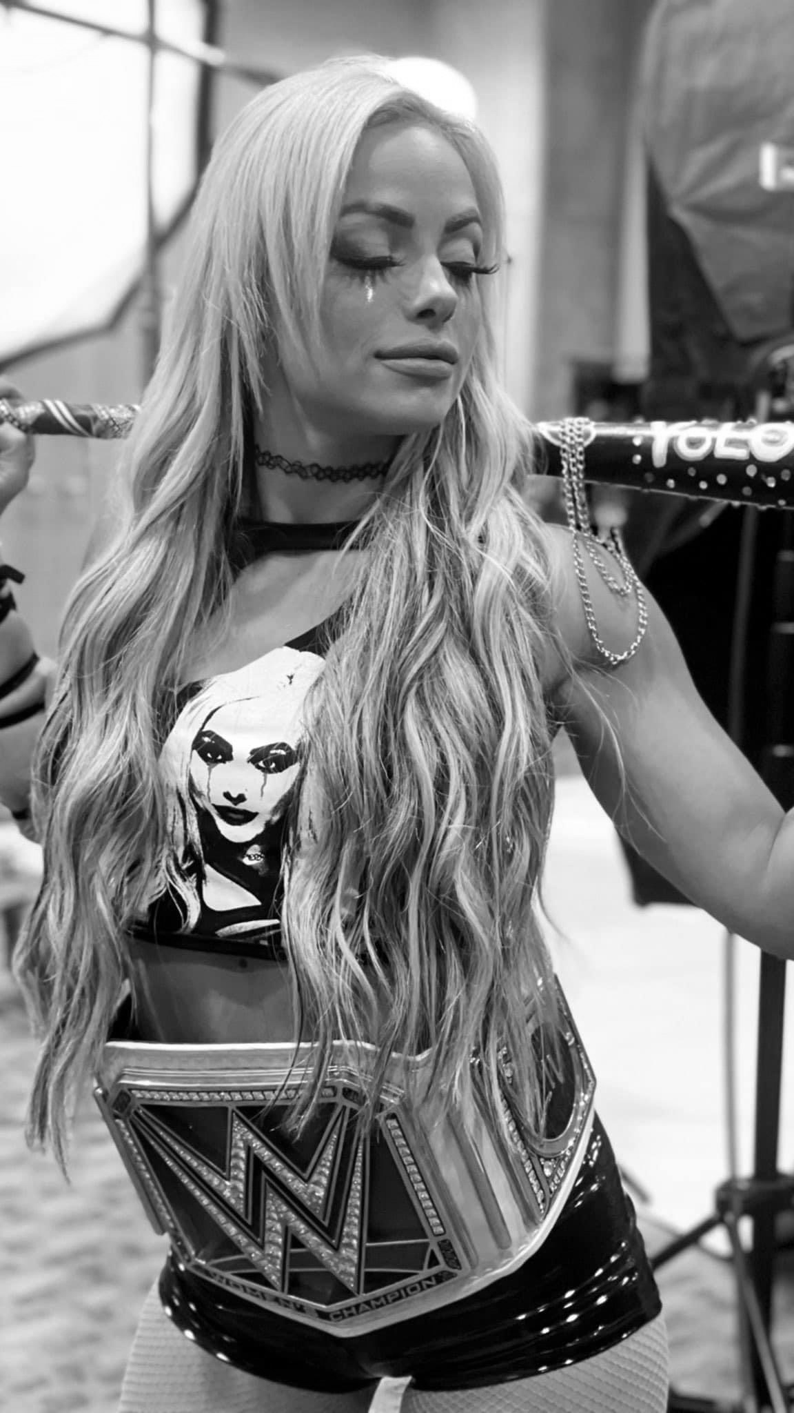 Liv Morgan Wallpapers