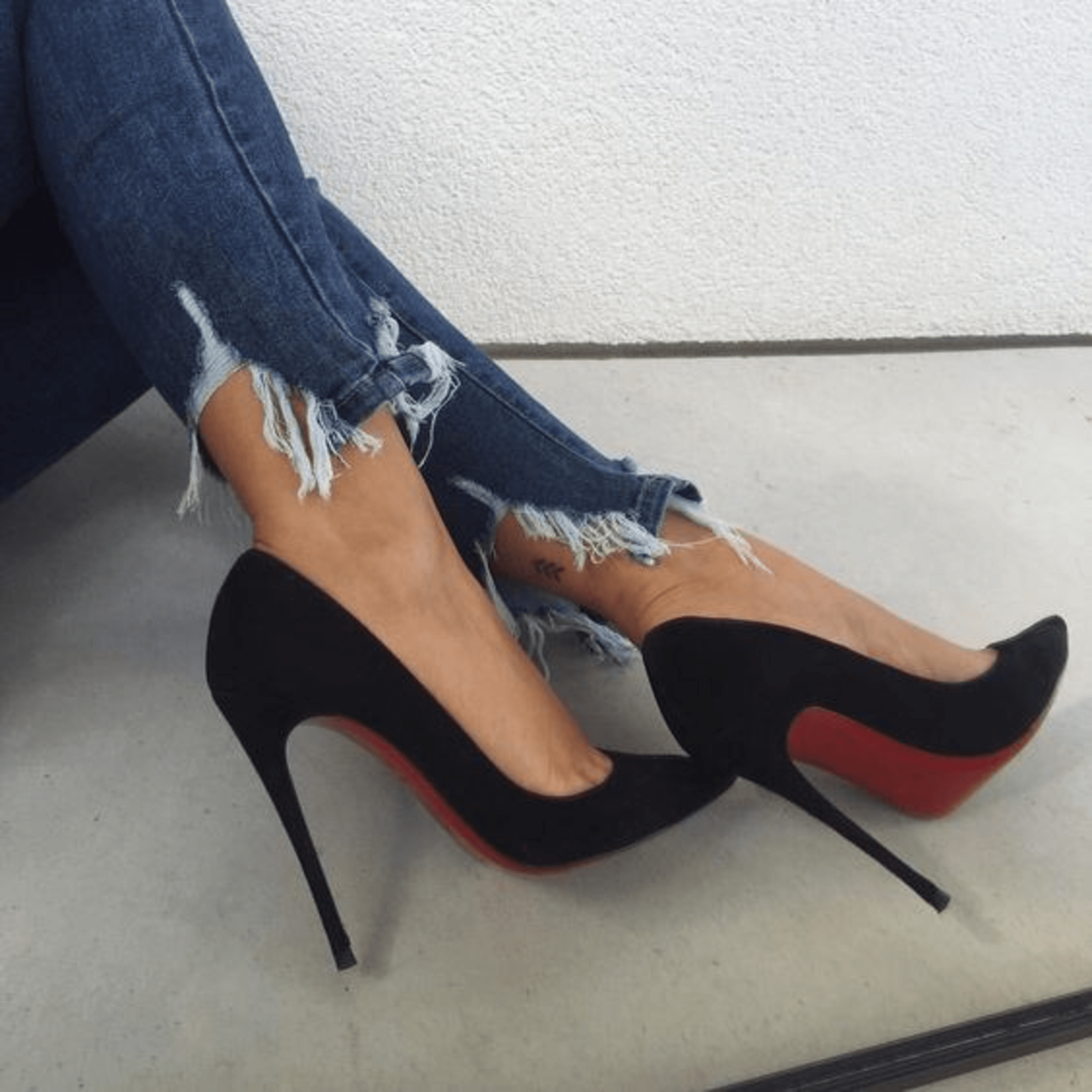 Louboutin Wallpapers