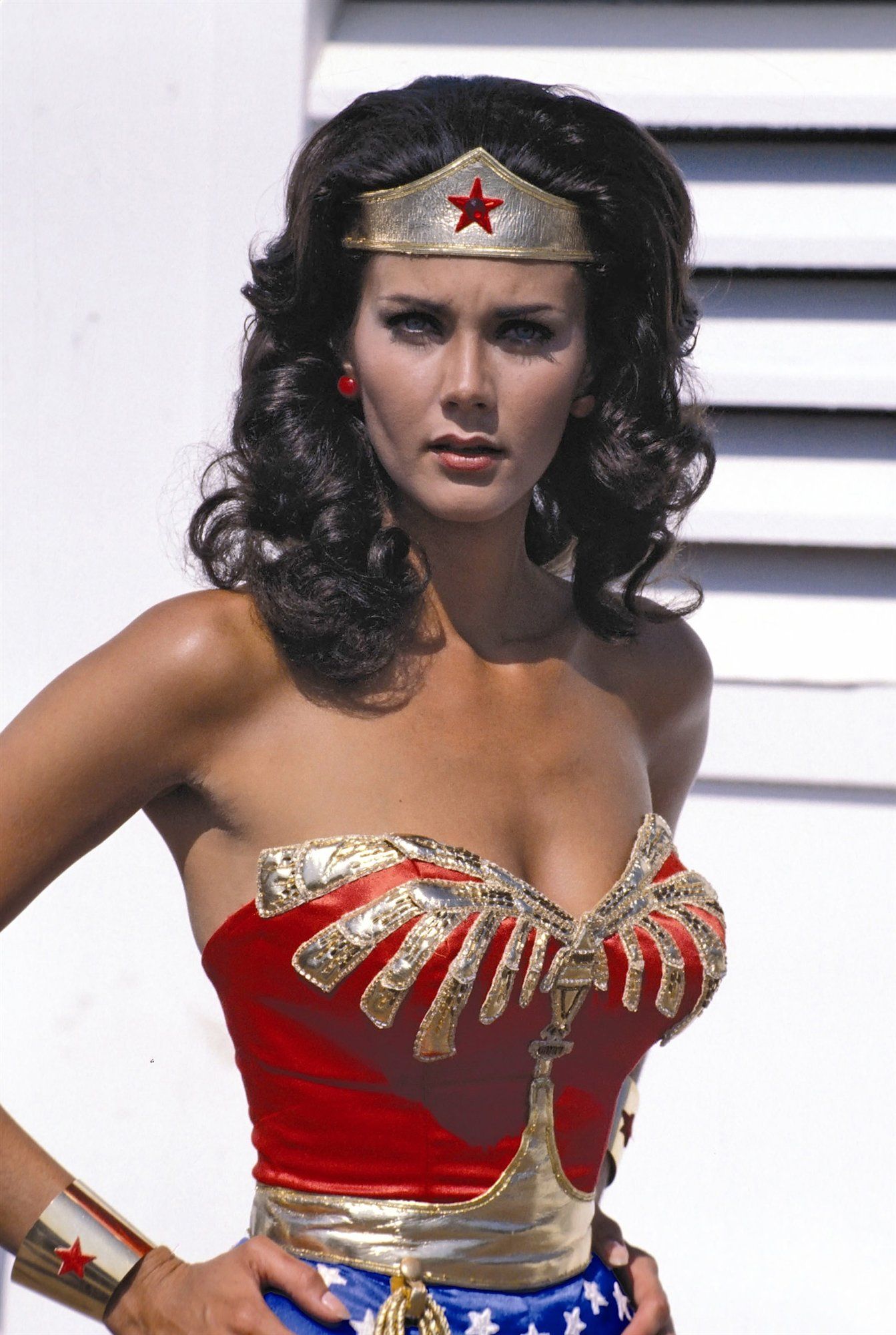 Lynda Carter Wonder Woman Wallpapers