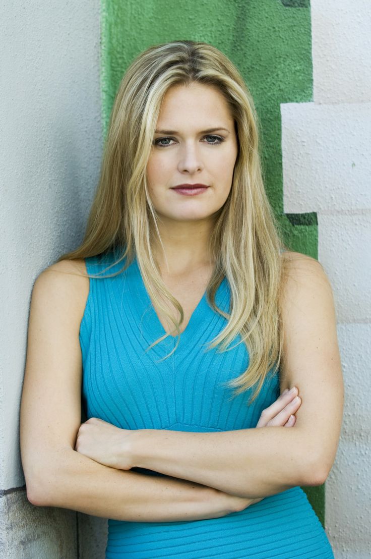 Maggie Lawson Wallpapers