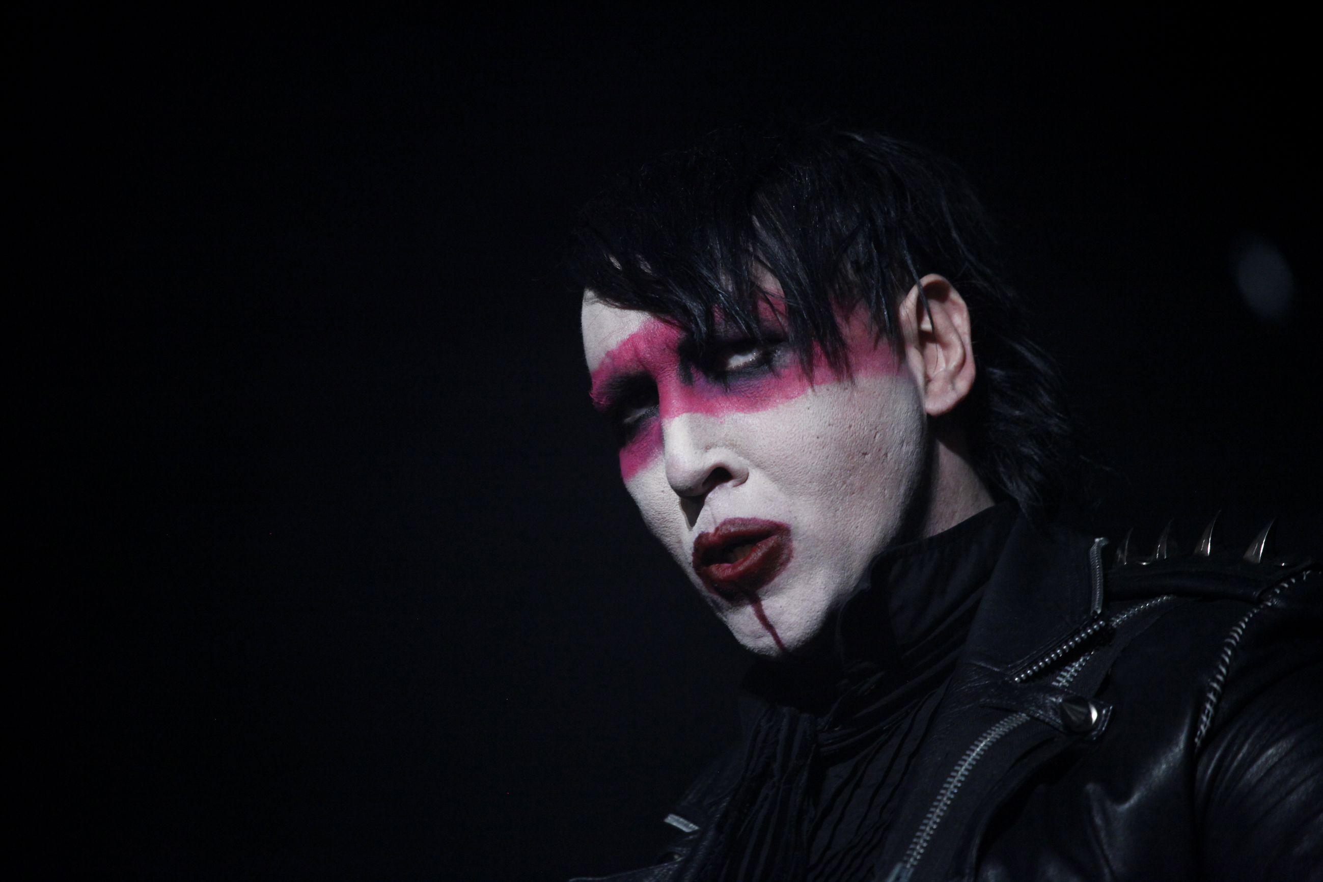 Marilyn Manson Iphone Wallpapers