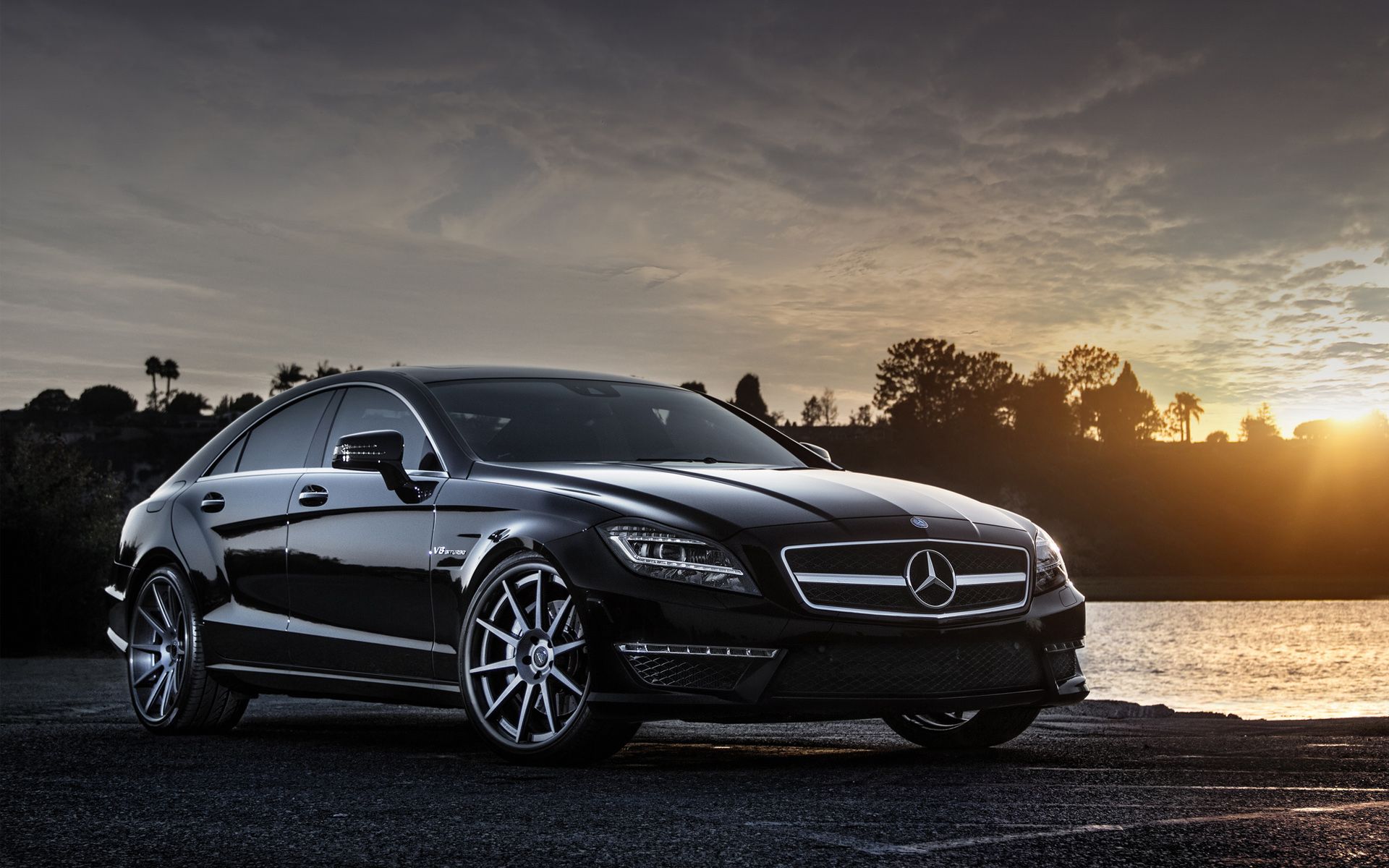 Mercedes Benz Hd Wallpapers