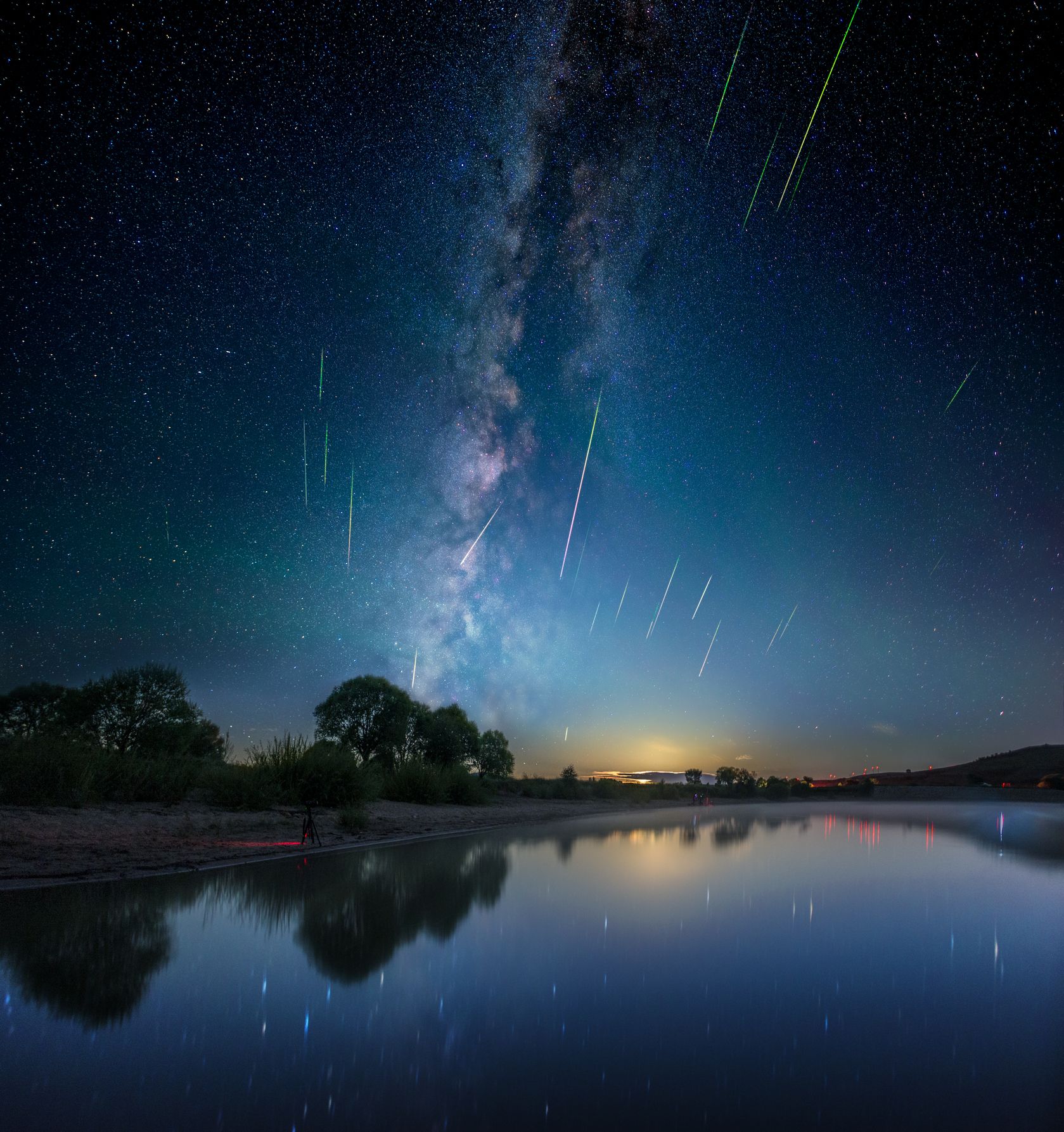 Meteor Shower Live Wallpapers