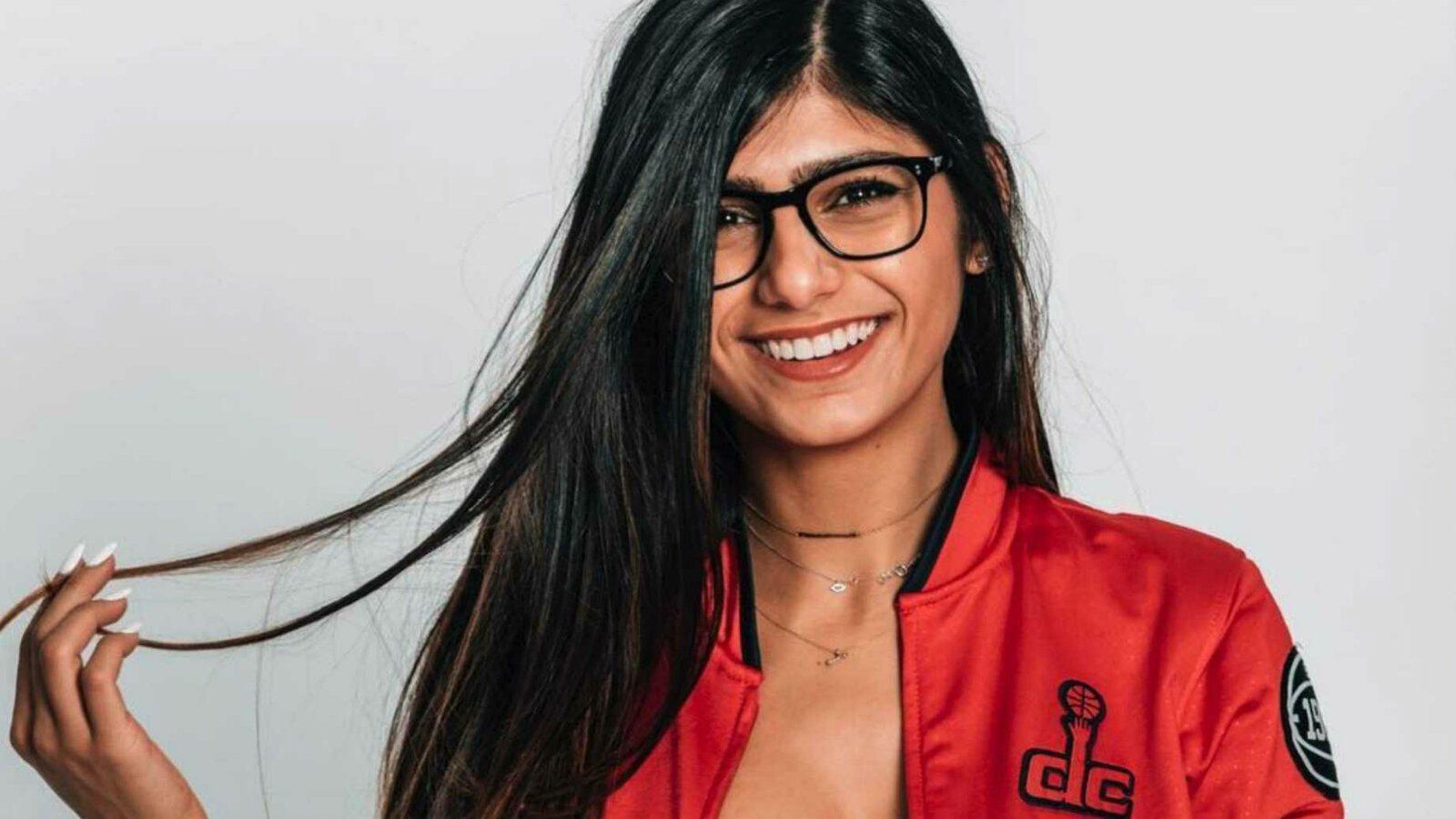 Mia Khalifa Wallpapers