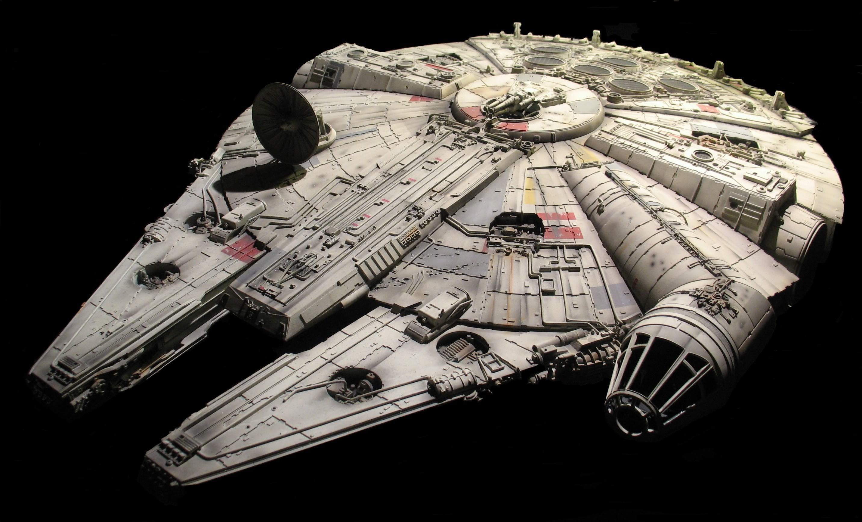 Millennium Falcon Wallpapers