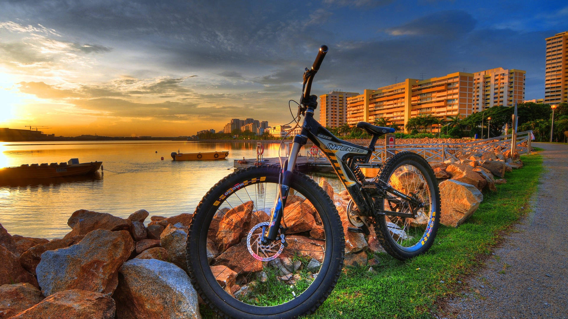 Mountain Bike Wallpapers