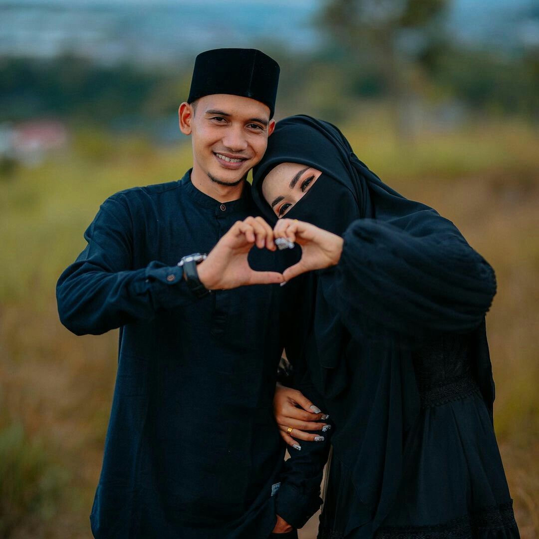 Muslim Couples Picture Wallpapers