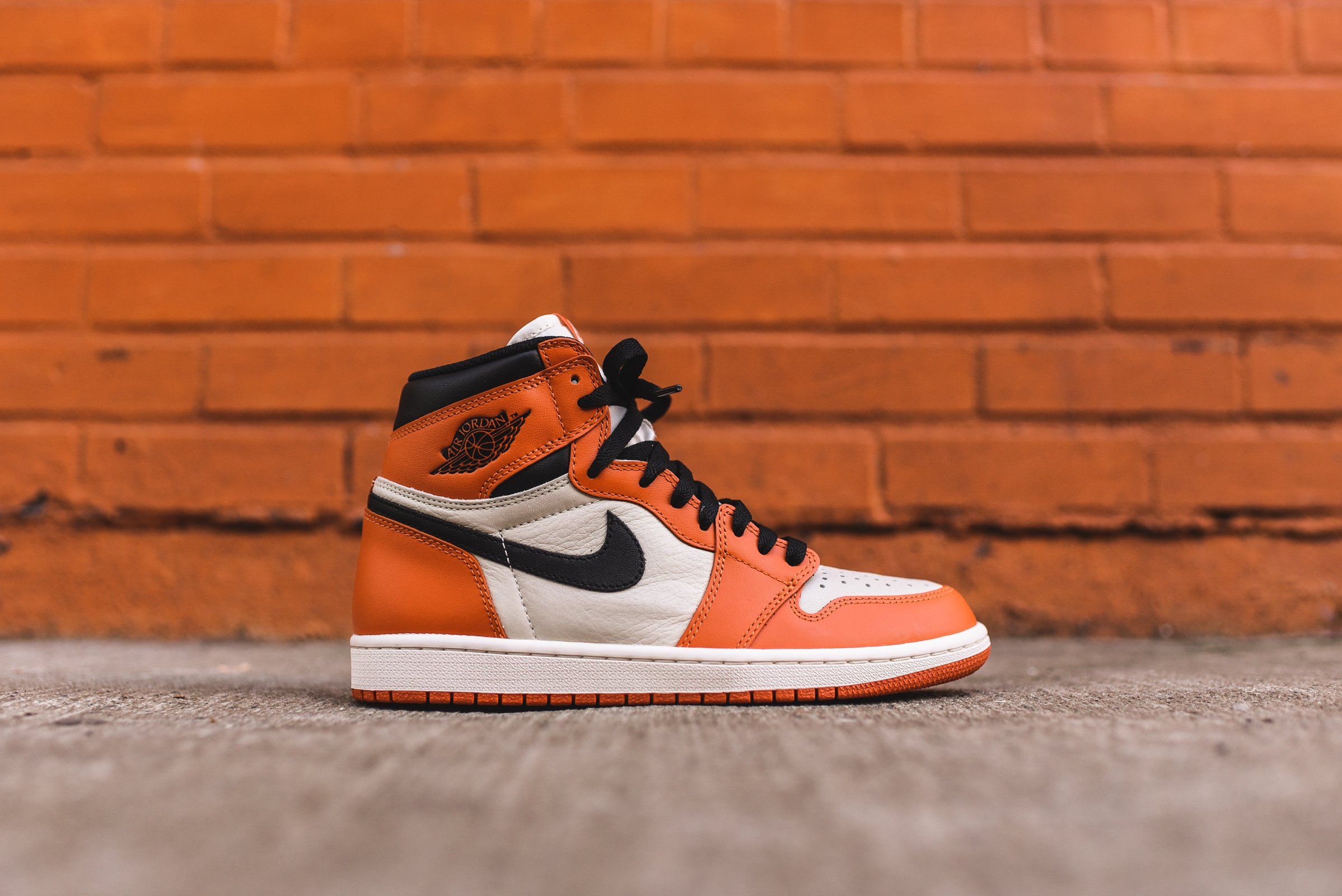 Orange Jordan Wallpapers