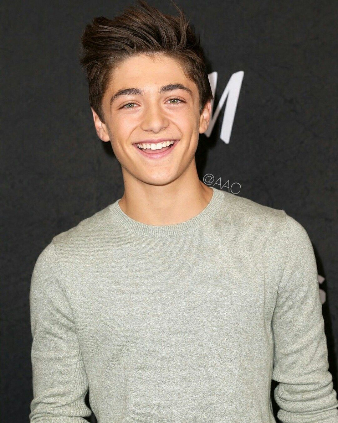 Pictures Of Asher Angel Wallpapers