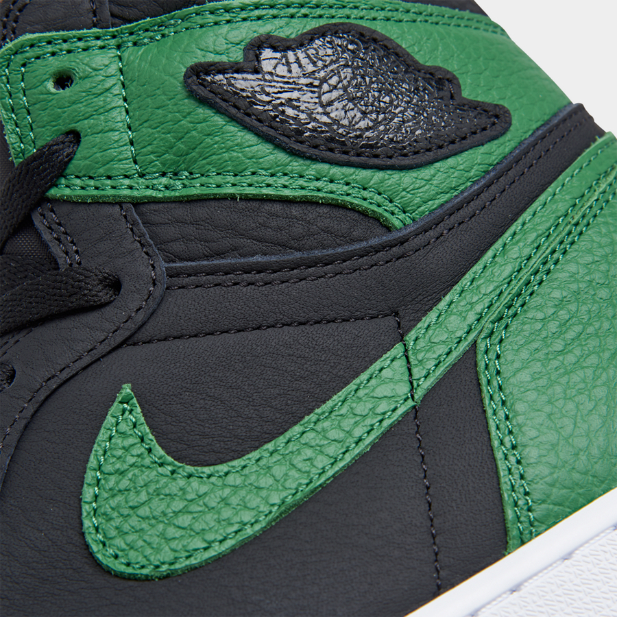 Pine Green Jordan 1 Wallpapers